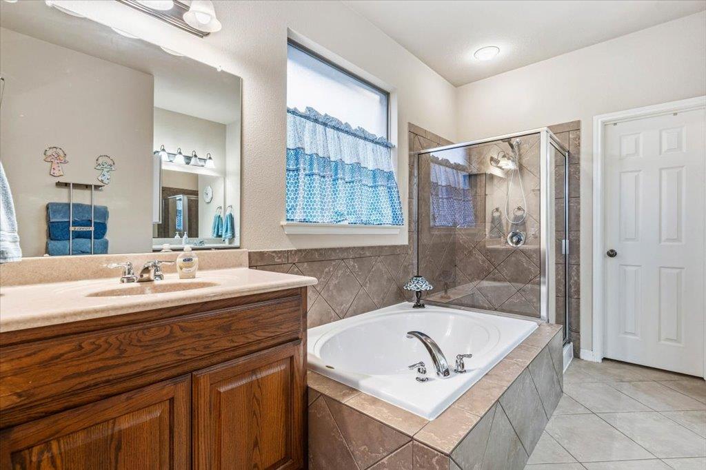 290 Harris Dr, Austin, TX 78737