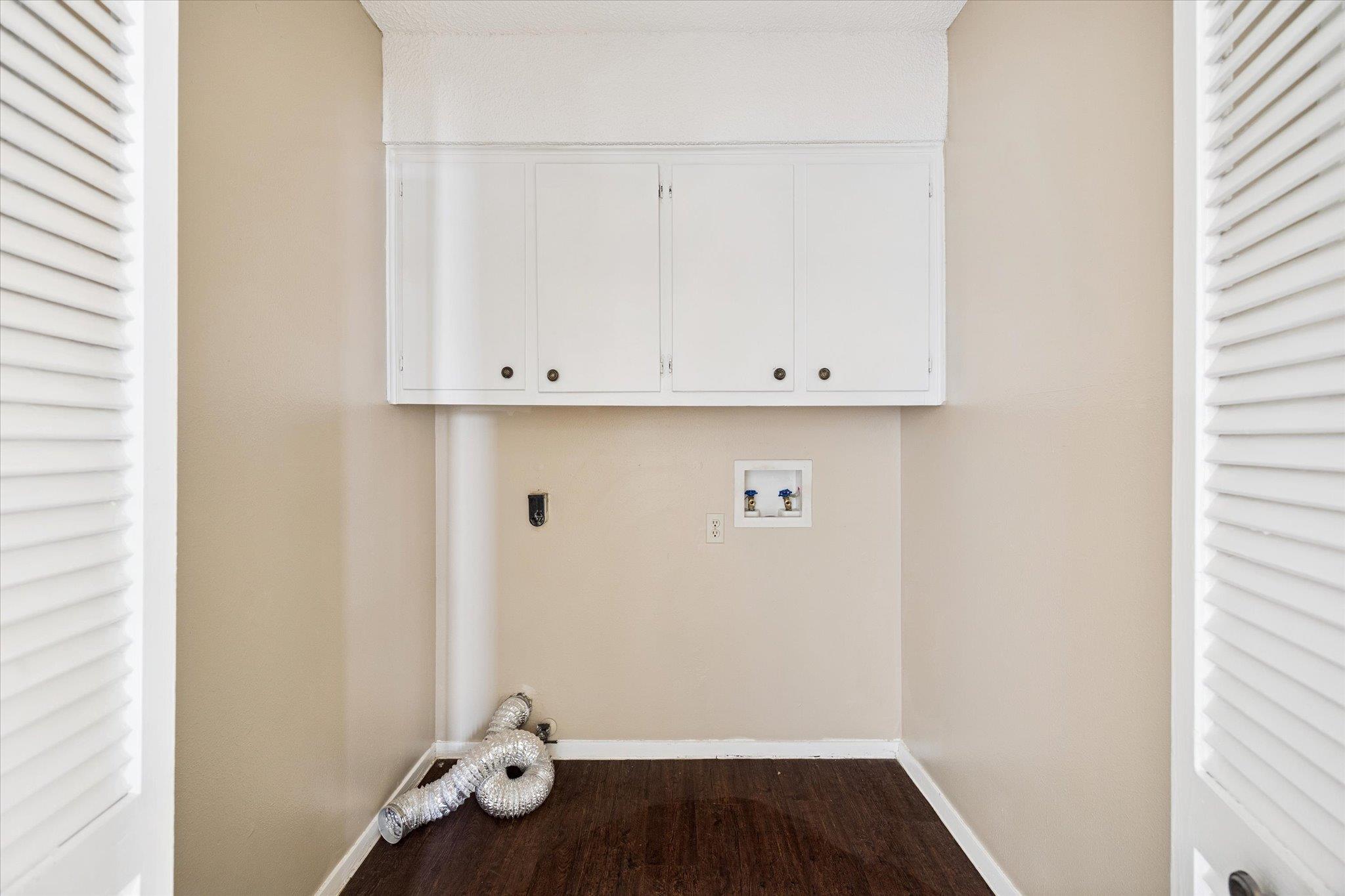 908 Kirschner Pl # B, Austin, TX 78758