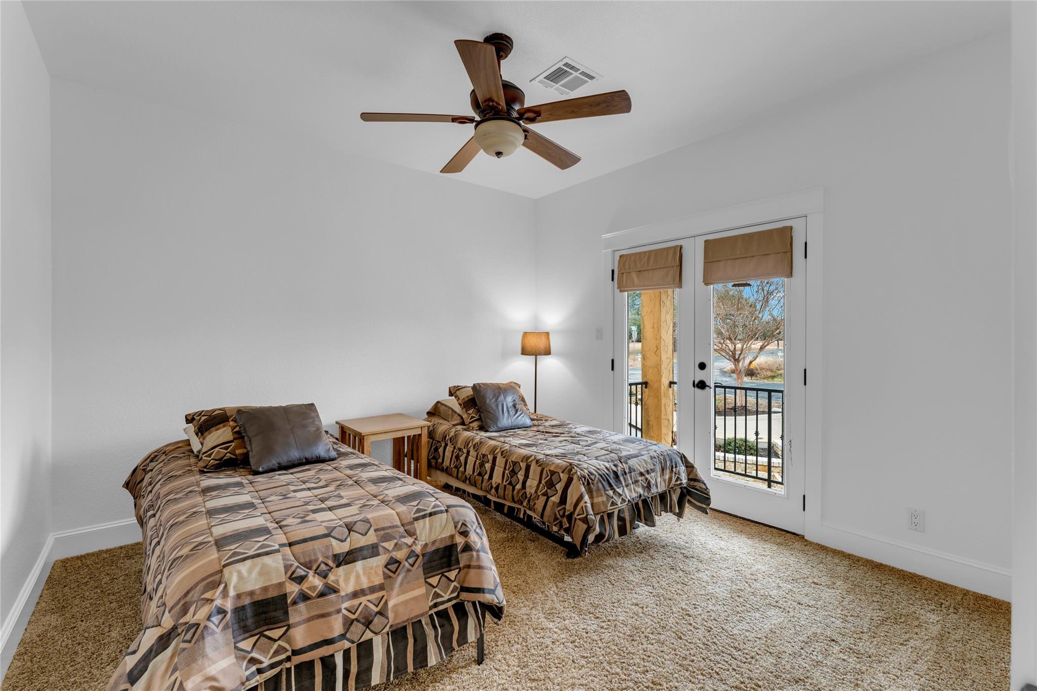 413 Rock House Dr, Liberty Hill, TX 78642