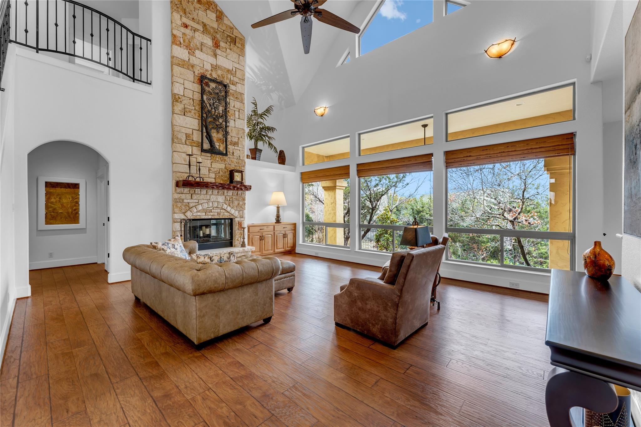 413 Rock House Dr, Liberty Hill, TX 78642