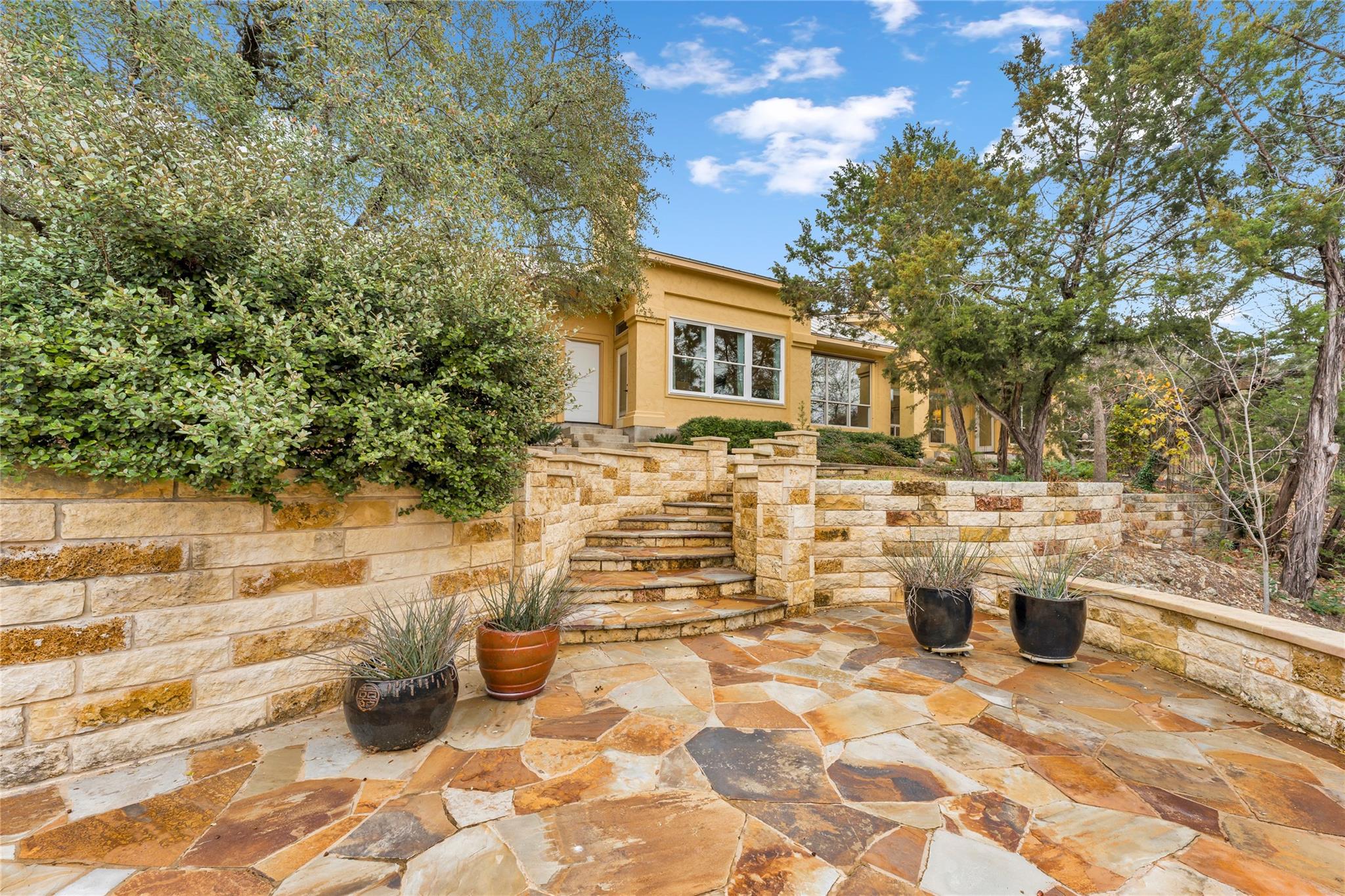 413 Rock House Dr, Liberty Hill, TX 78642