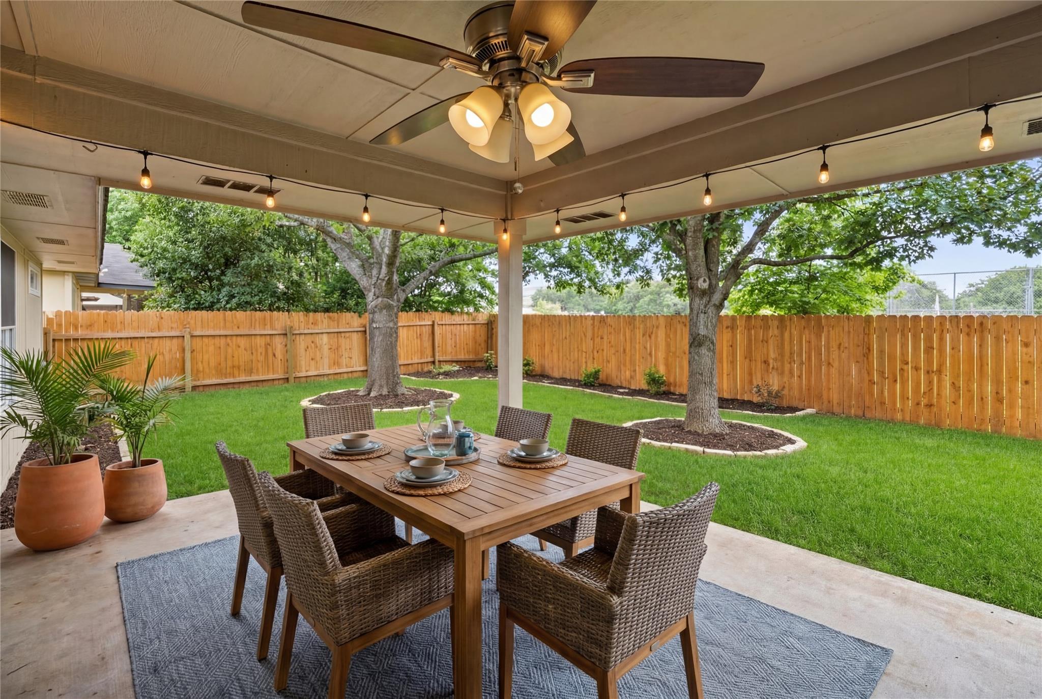 2511 Claudia Dr, Leander, TX 78641