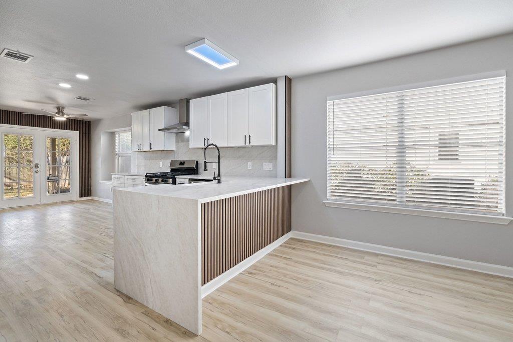 2511 Claudia Dr, Leander, TX 78641