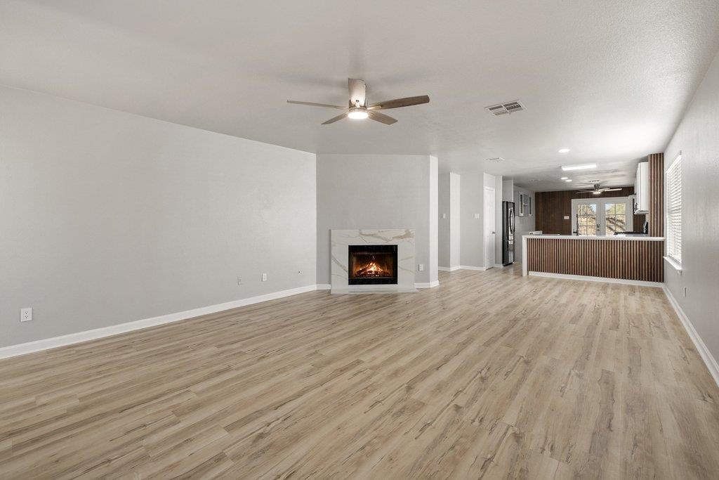 2511 Claudia Dr, Leander, TX 78641