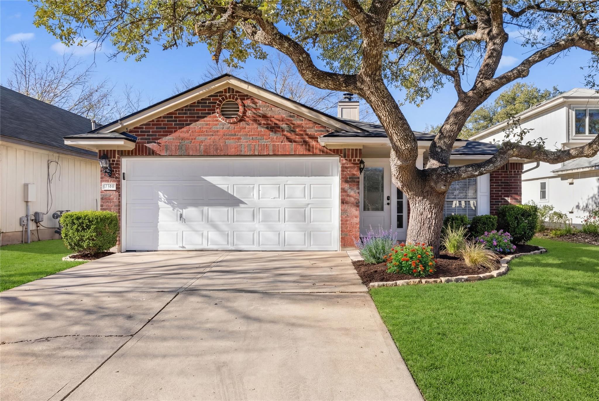 2511 Claudia Dr, Leander, TX 78641