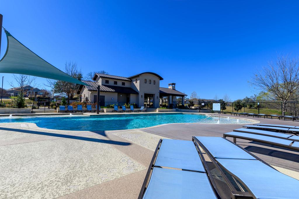 320 Morning Ridge Ct, Georgetown, TX 78628