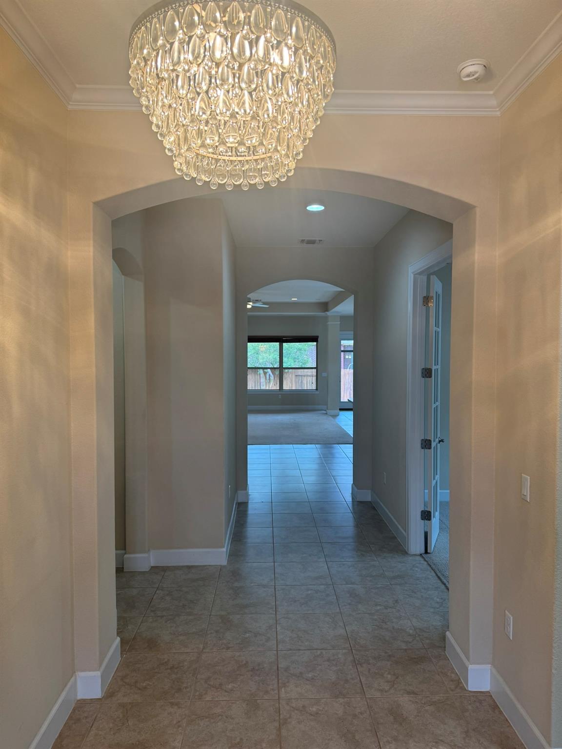 13704 Camp Comfort Ln, Austin, TX 78717