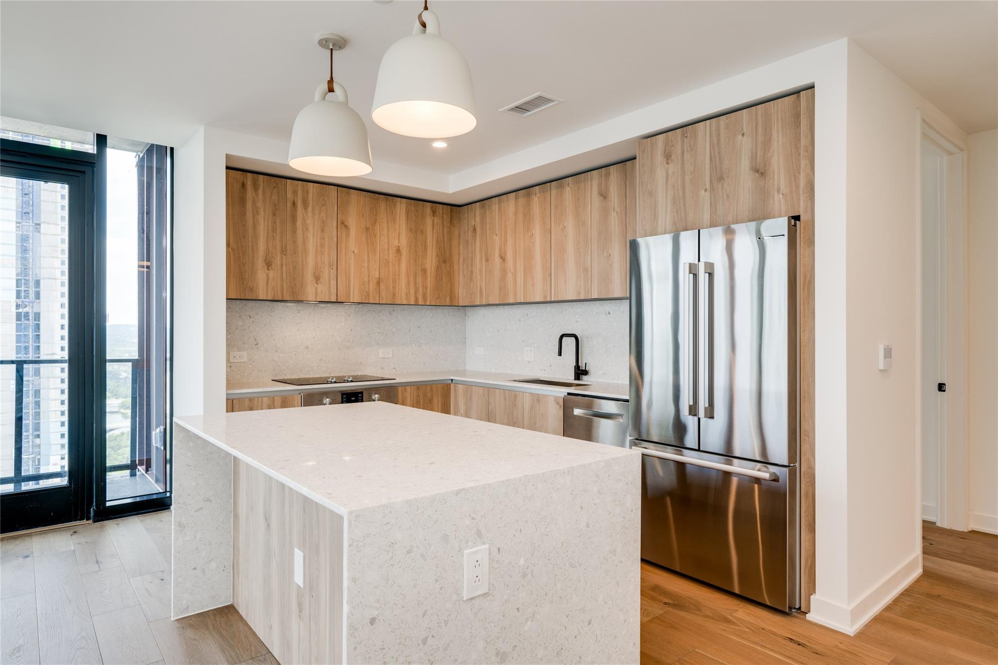 84 East Ave # 3409, Austin, TX 78701