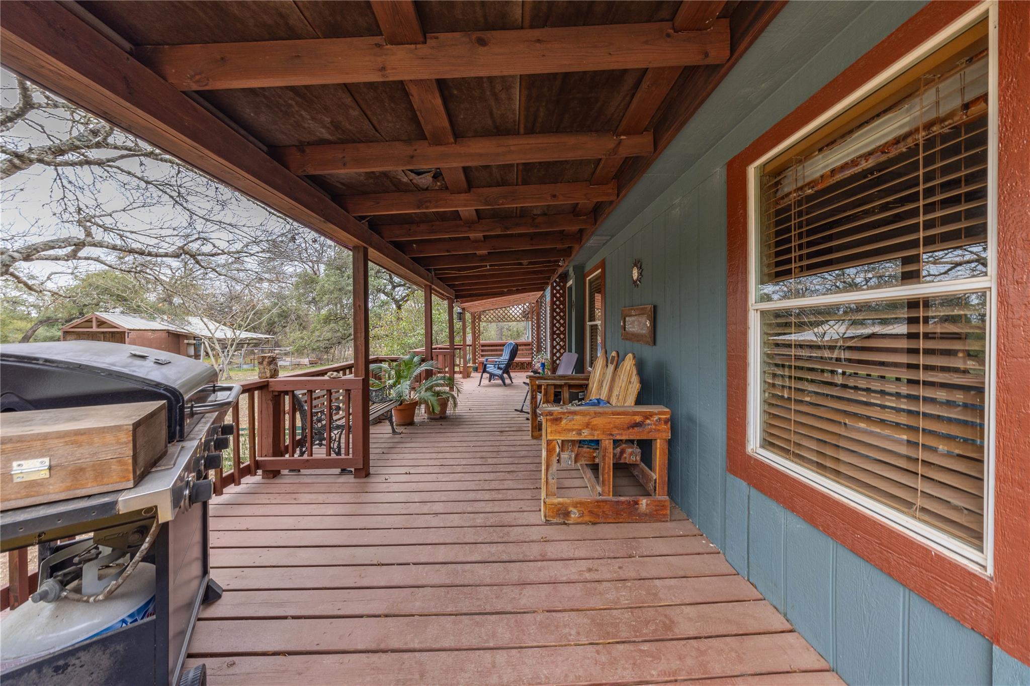 715 Bee Gee Rd, Driftwood, TX 78619