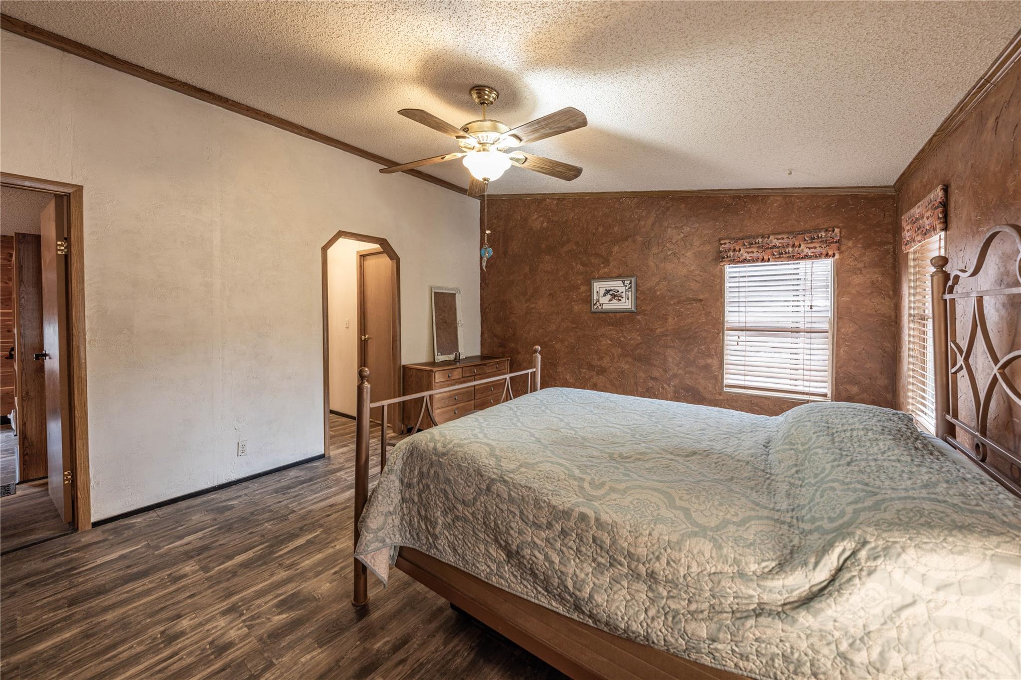 715 Bee Gee Rd, Driftwood, TX 78619