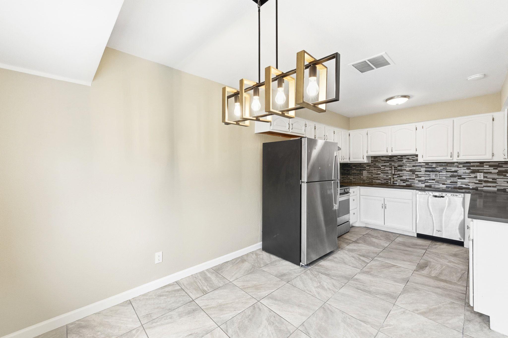 2309 Dovehill Dr, Austin, TX 78744