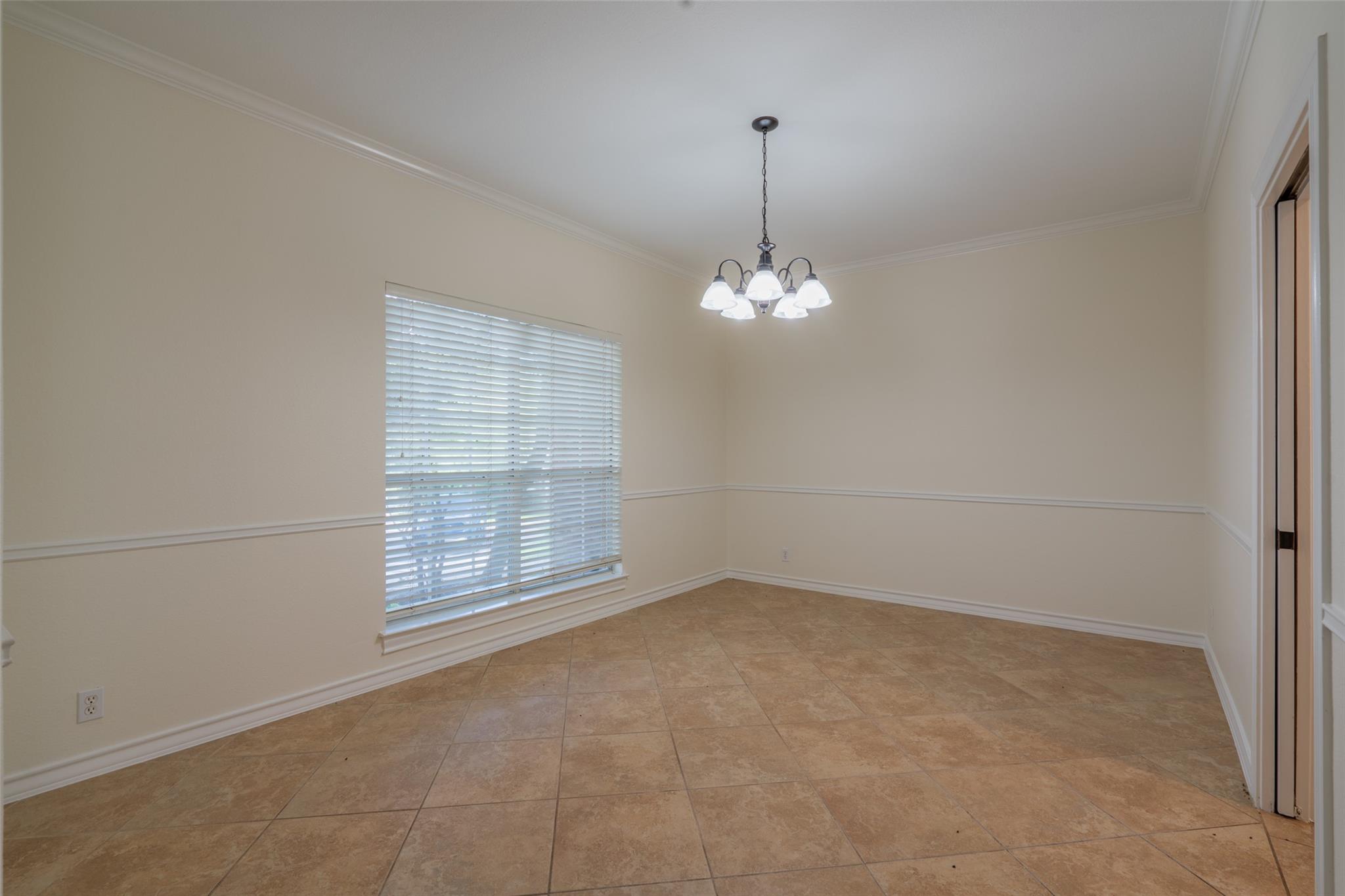 14 SERENA St, San Antonio, TX 78248