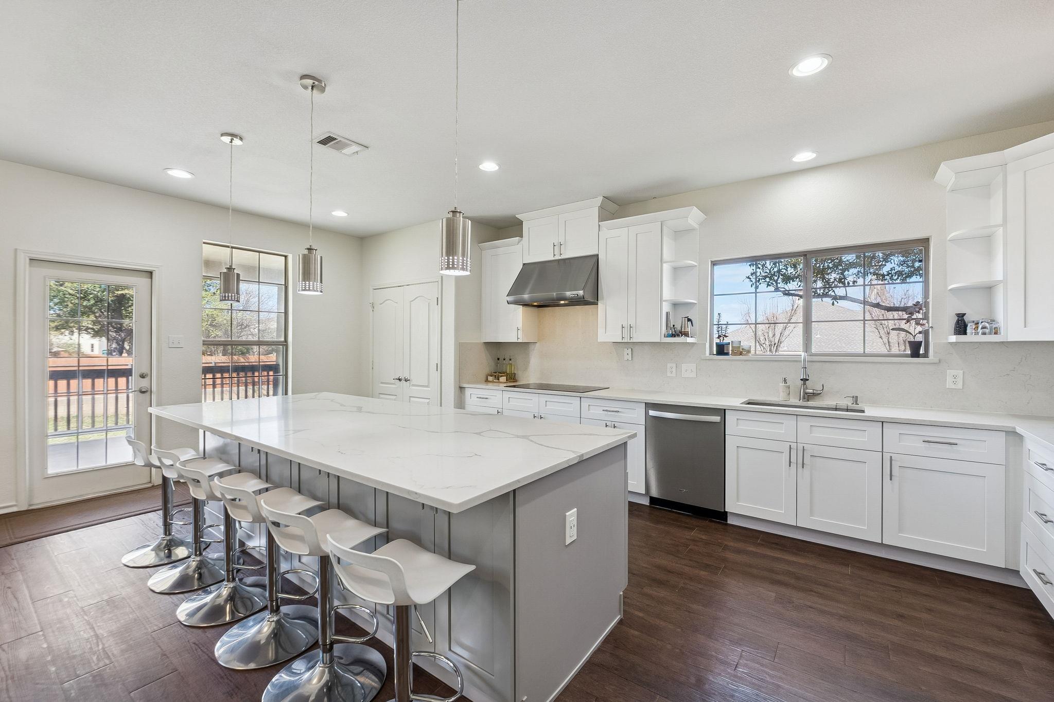 615 Whistlers Walk Trl, Cedar Park, TX 78613