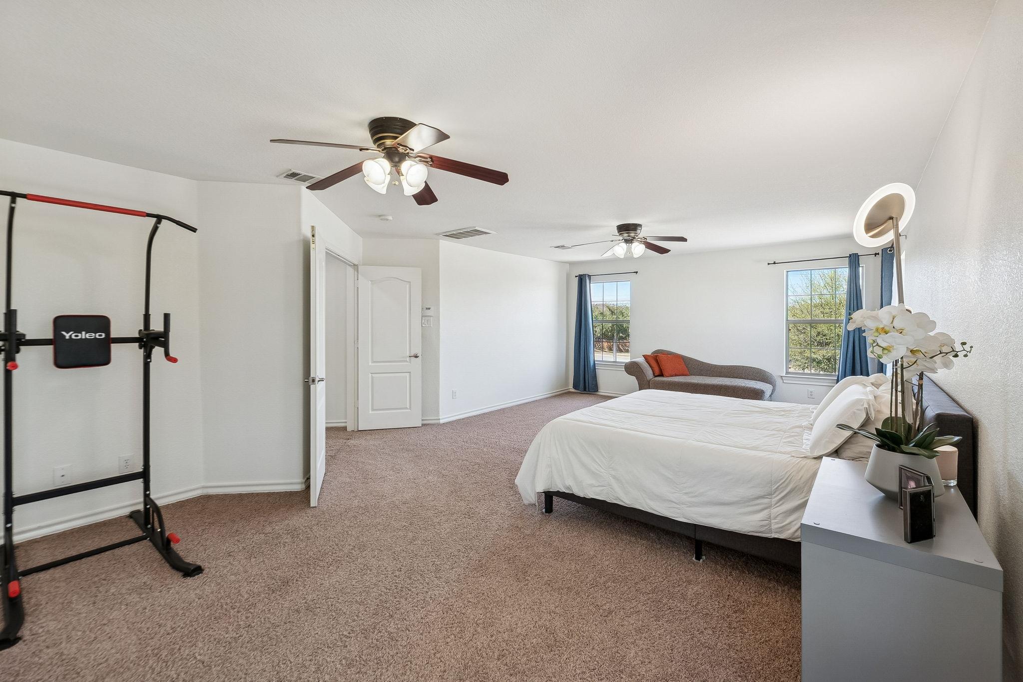 615 Whistlers Walk Trl, Cedar Park, TX 78613