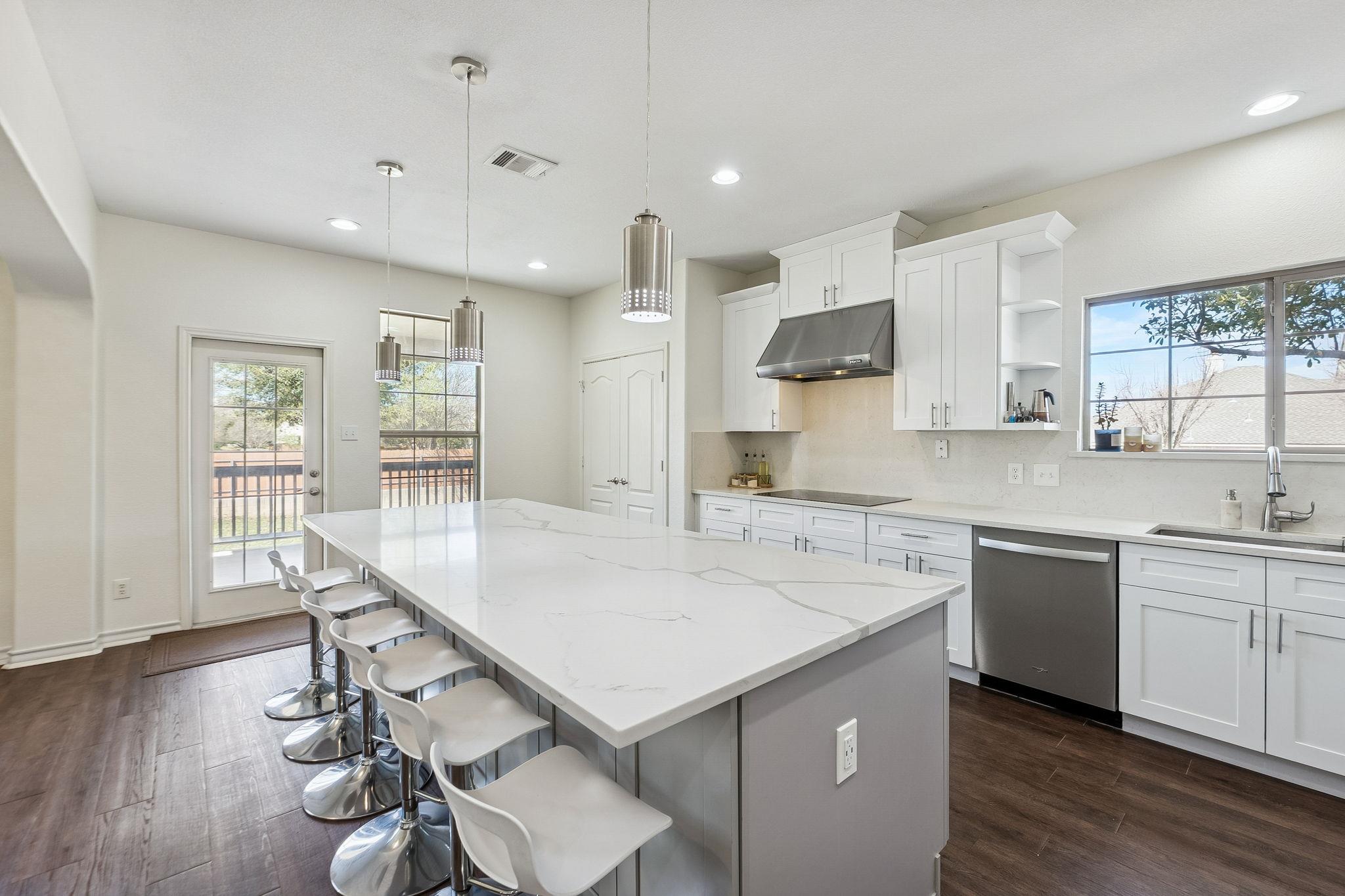 615 Whistlers Walk Trl, Cedar Park, TX 78613