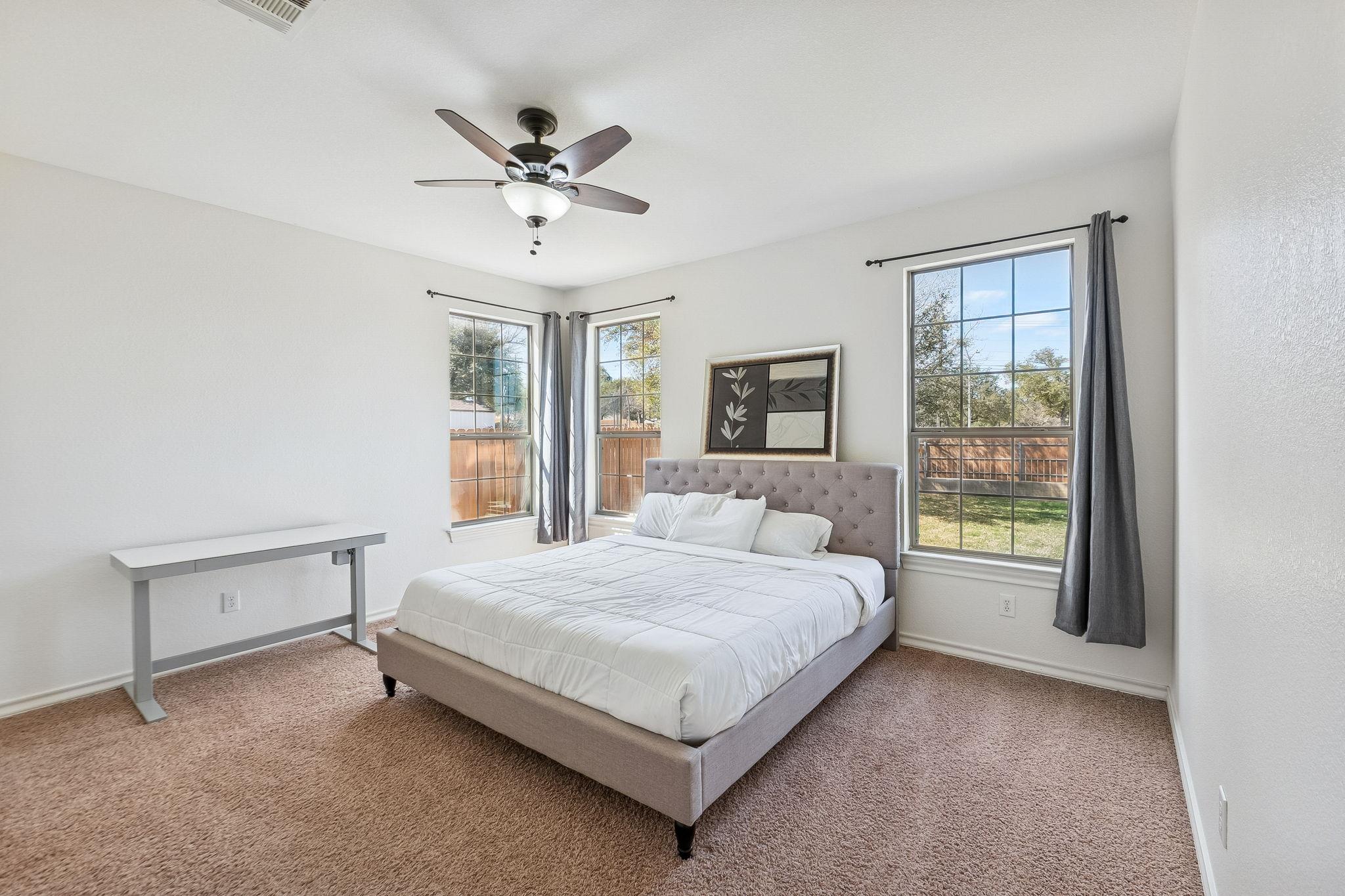 615 Whistlers Walk Trl, Cedar Park, TX 78613