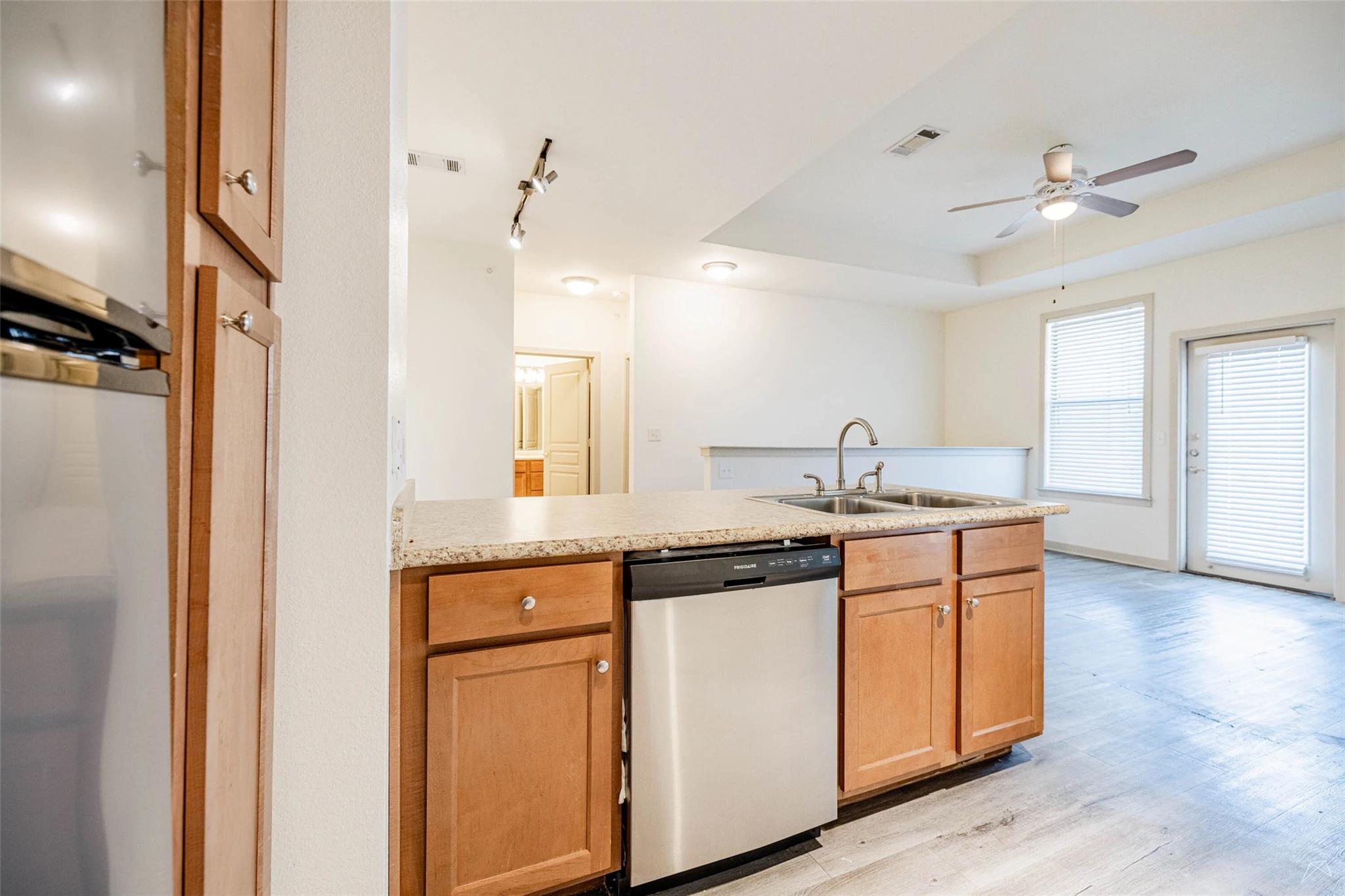 8515 S Interstate 35 Rd # 12233, Austin, TX 78744