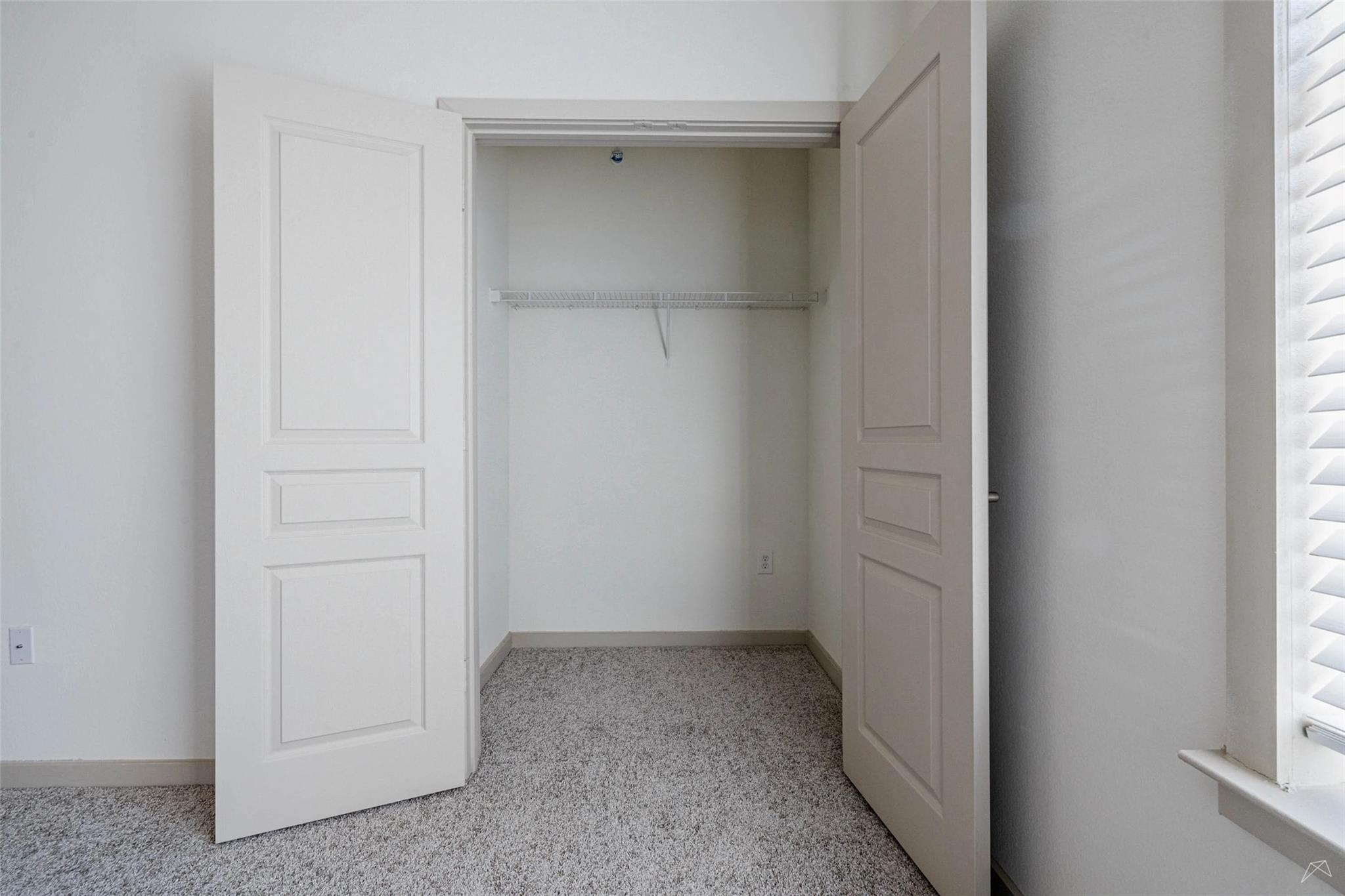 8515 S Interstate 35 Rd # 12233, Austin, TX 78744