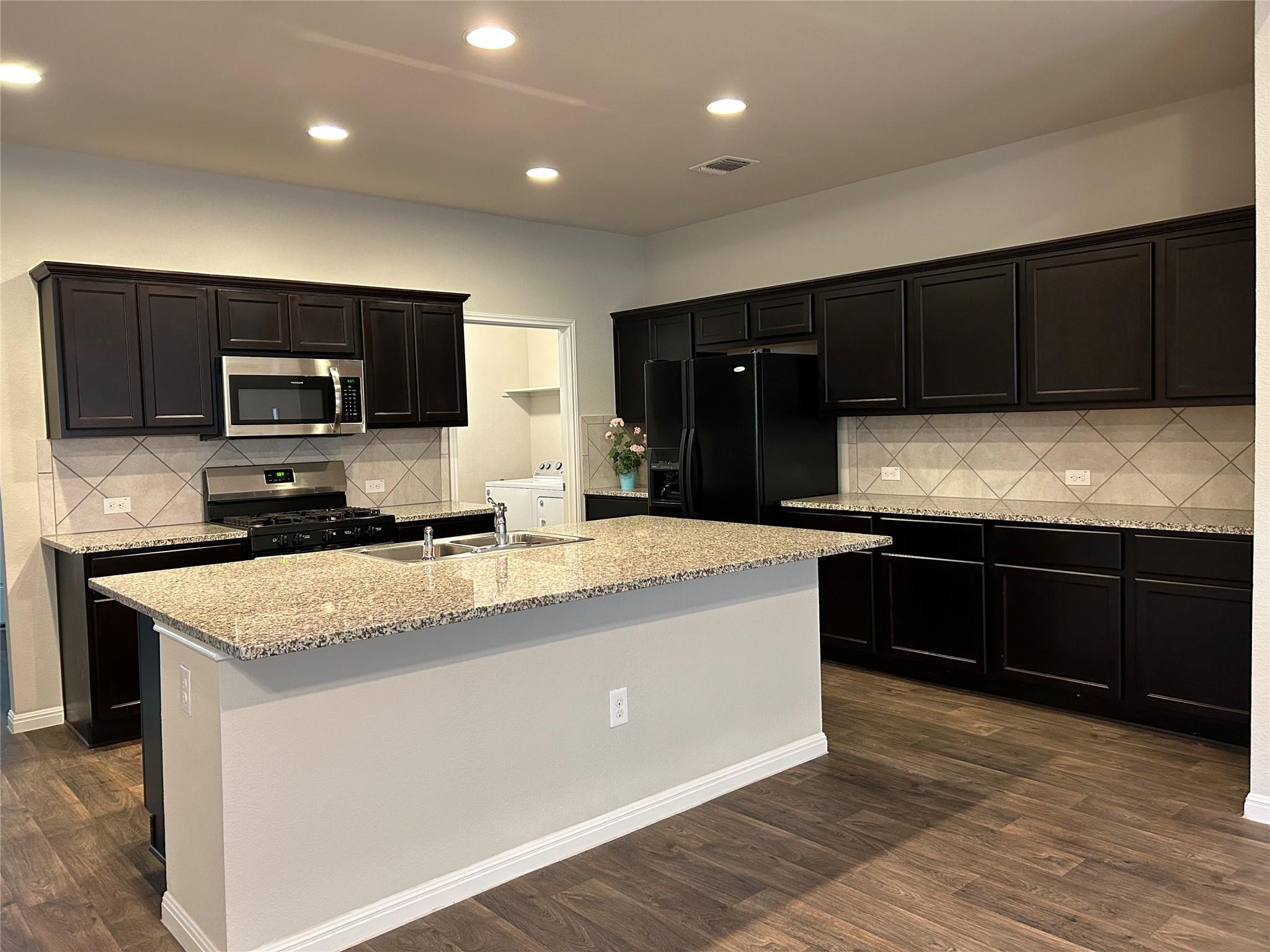 2212 Baugh Rd, Austin, TX 78754