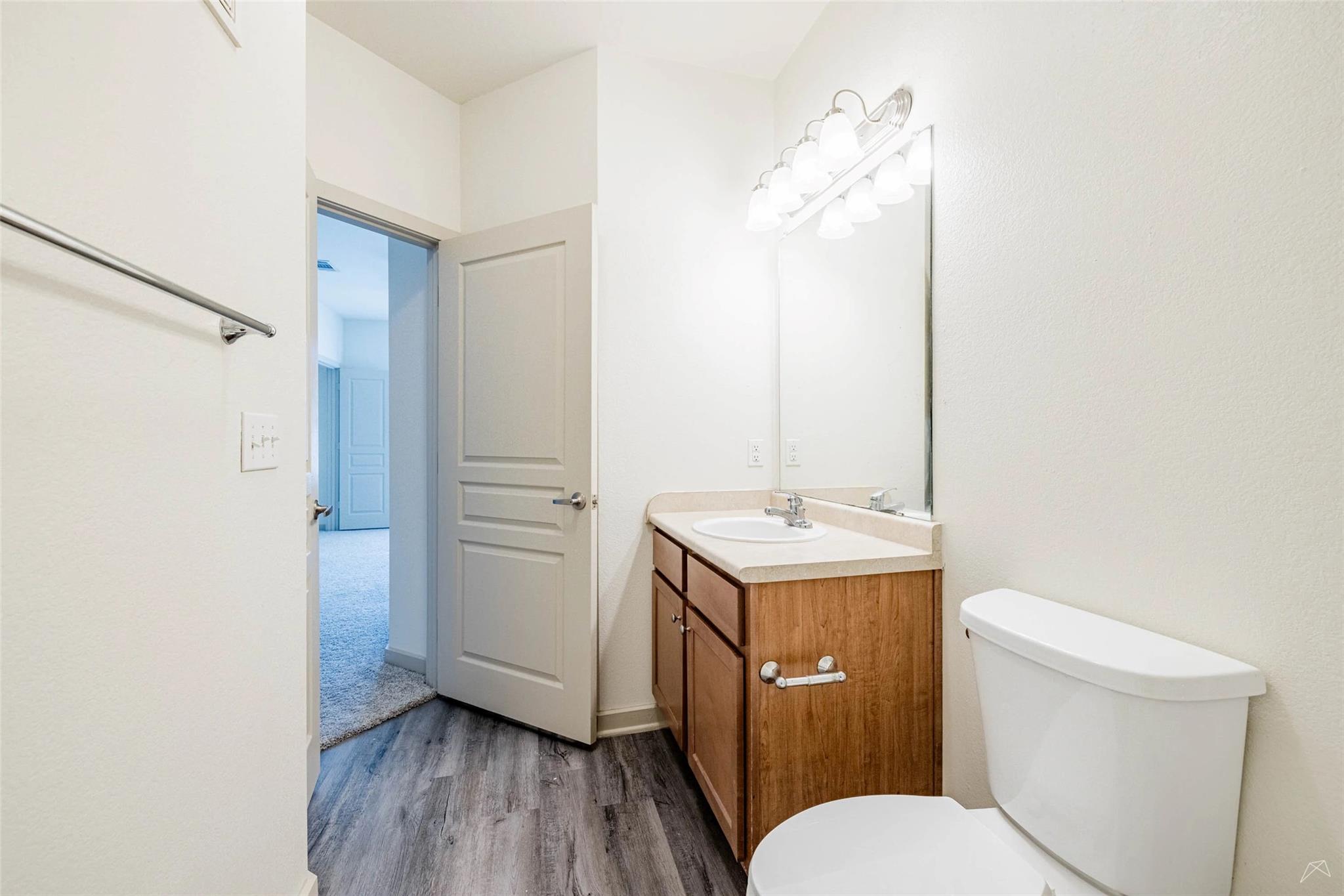 8515 S Interstate 35 Rd # 03111, Austin, TX 78744