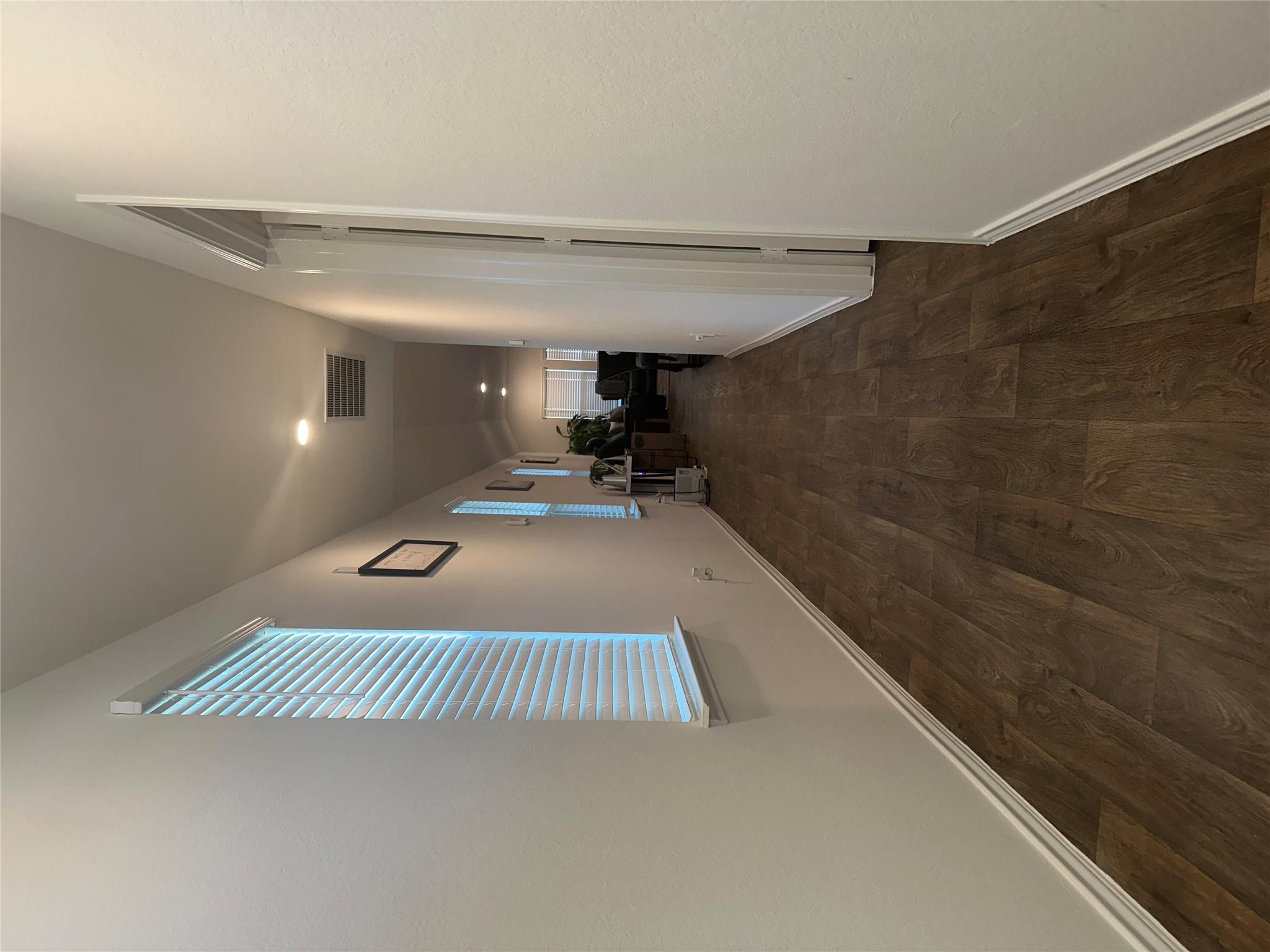 519 Sandringham Loop, Kyle, TX 78640