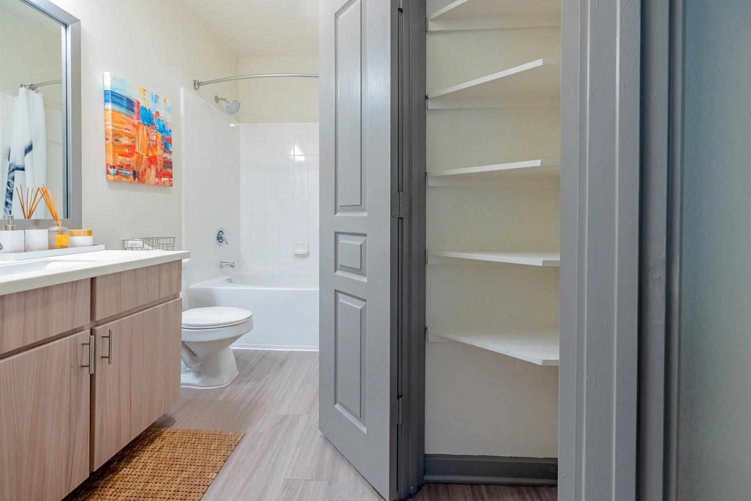 8515 S Interstate 35 Rd # 09106, Austin, TX 78744