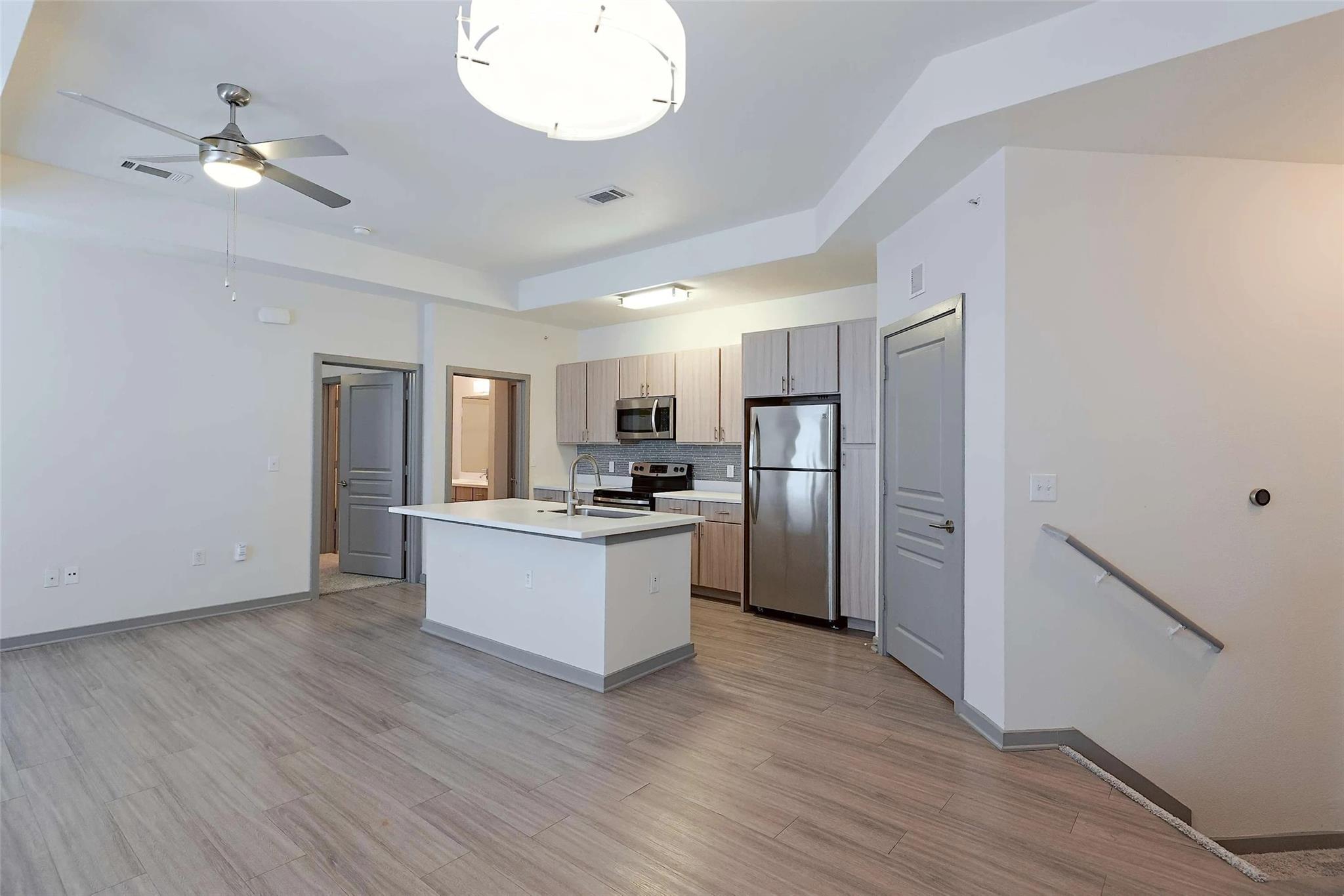 8515 S Interstate 35 Rd # 01206, Austin, TX 78744