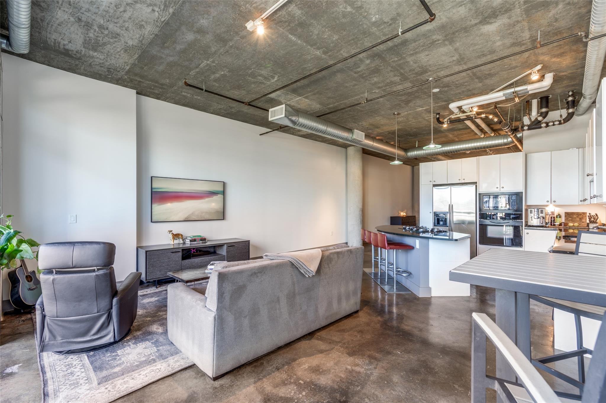 311 W 5th St # 704, Austin, TX 78701