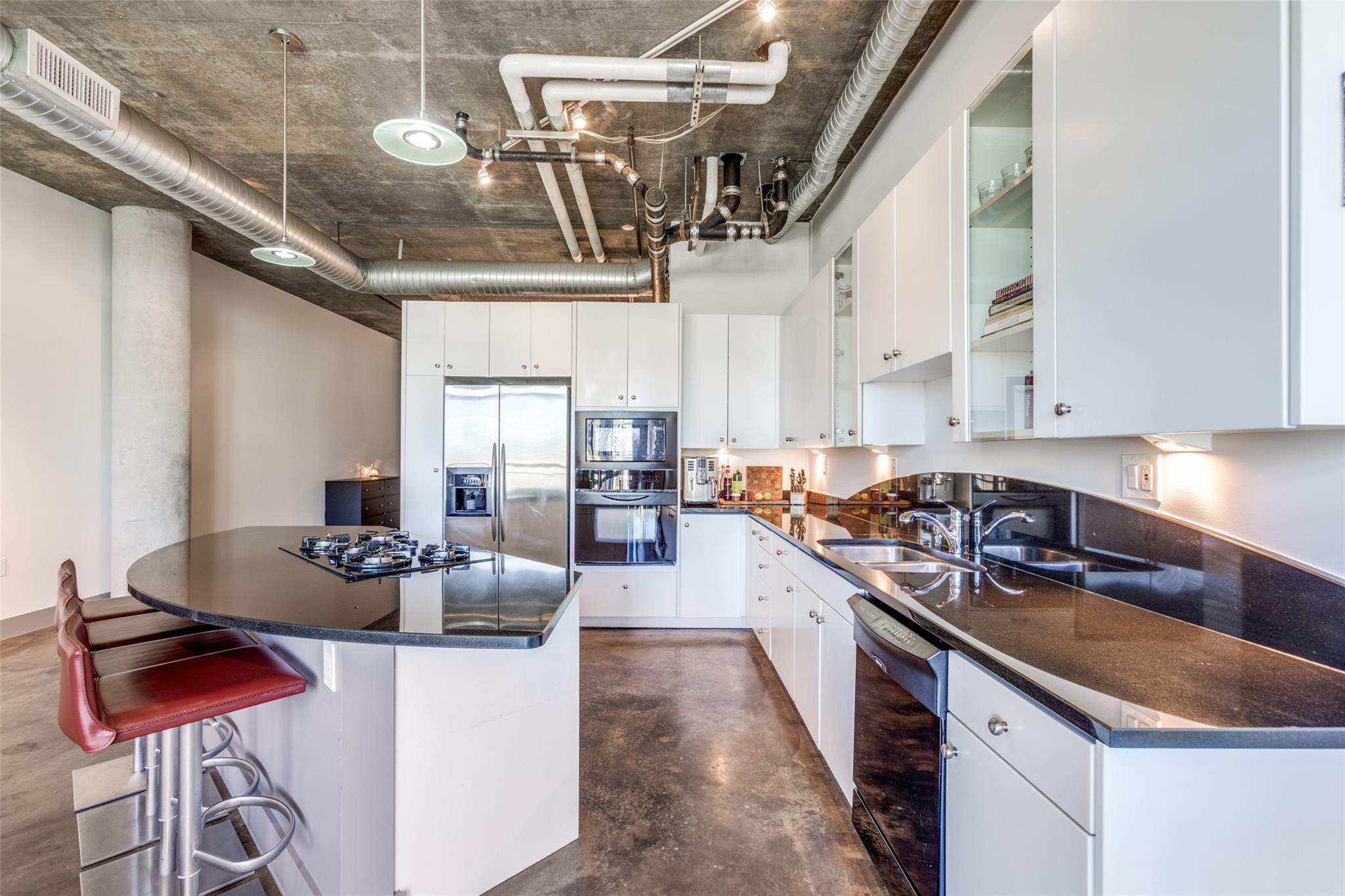 311 W 5th St # 704, Austin, TX 78701