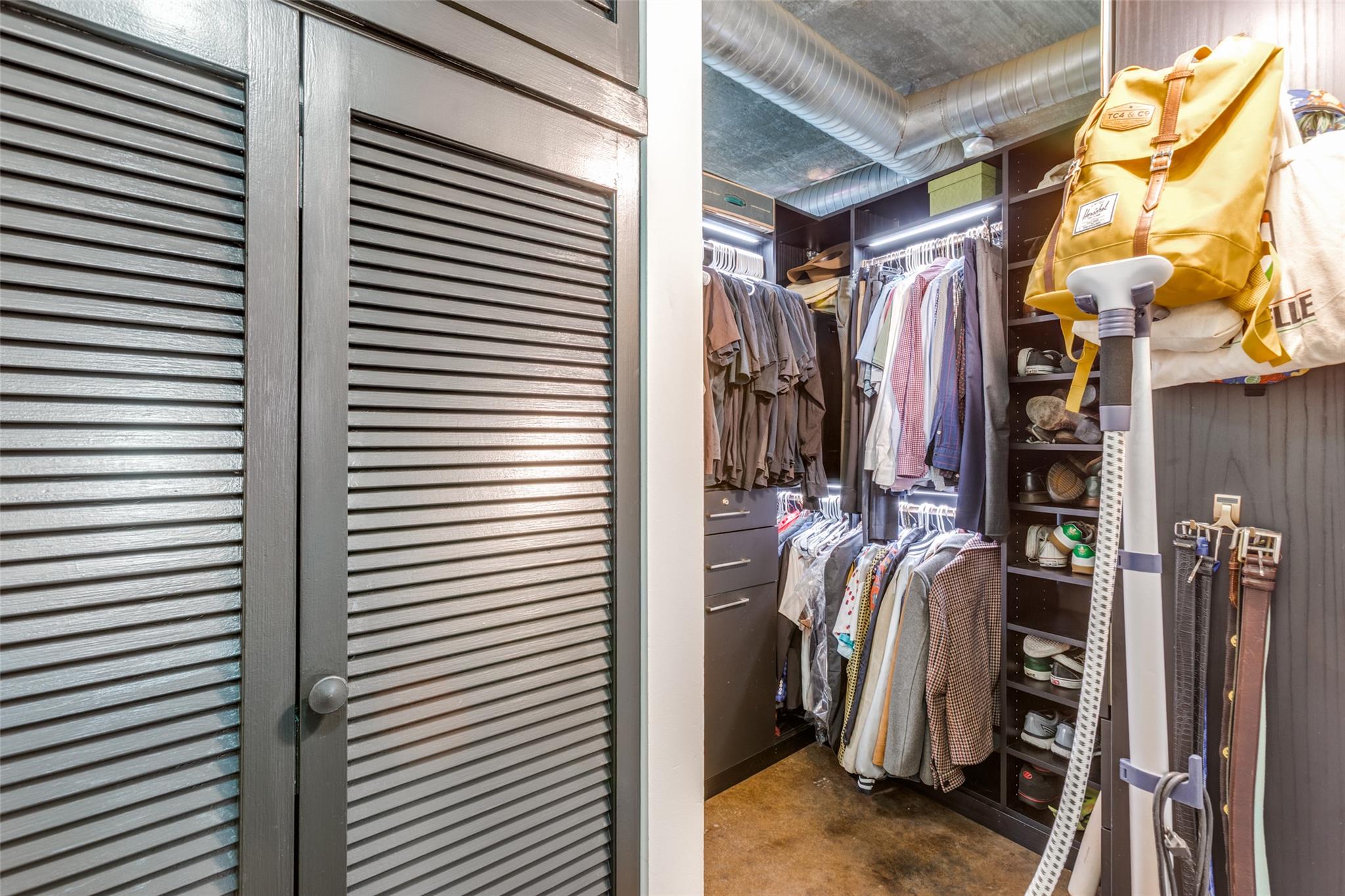 311 W 5th St # 704, Austin, TX 78701