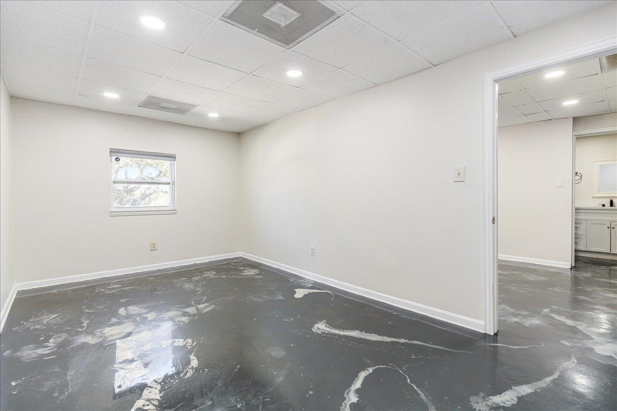 2505 Pace Bend Rd S, Spicewood, TX 78669