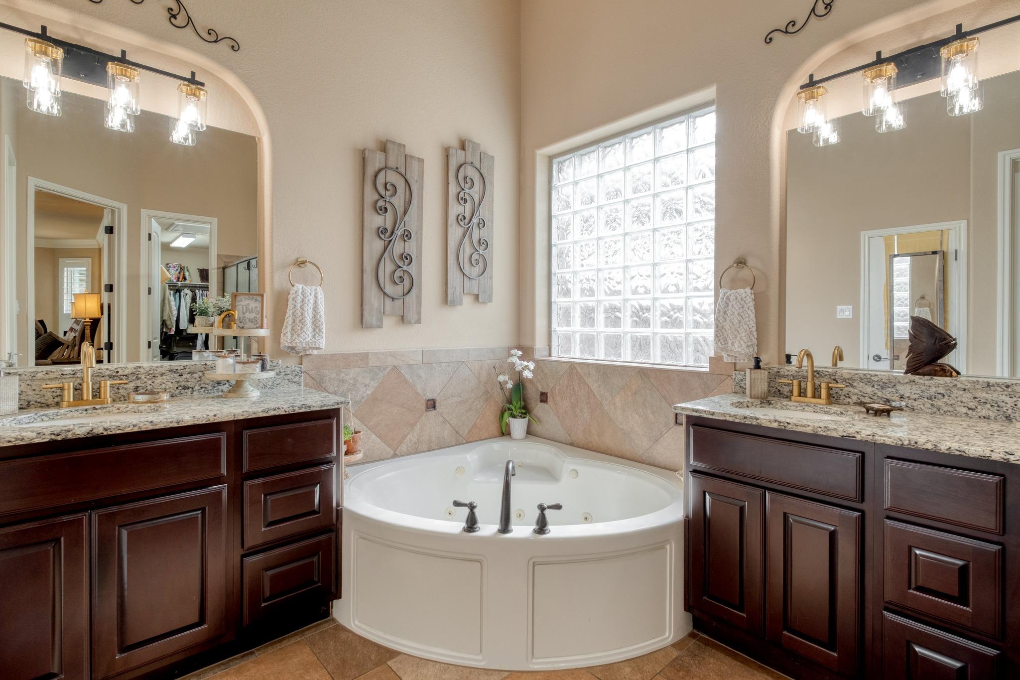 2600 Dalea St, Round Rock, TX 78681