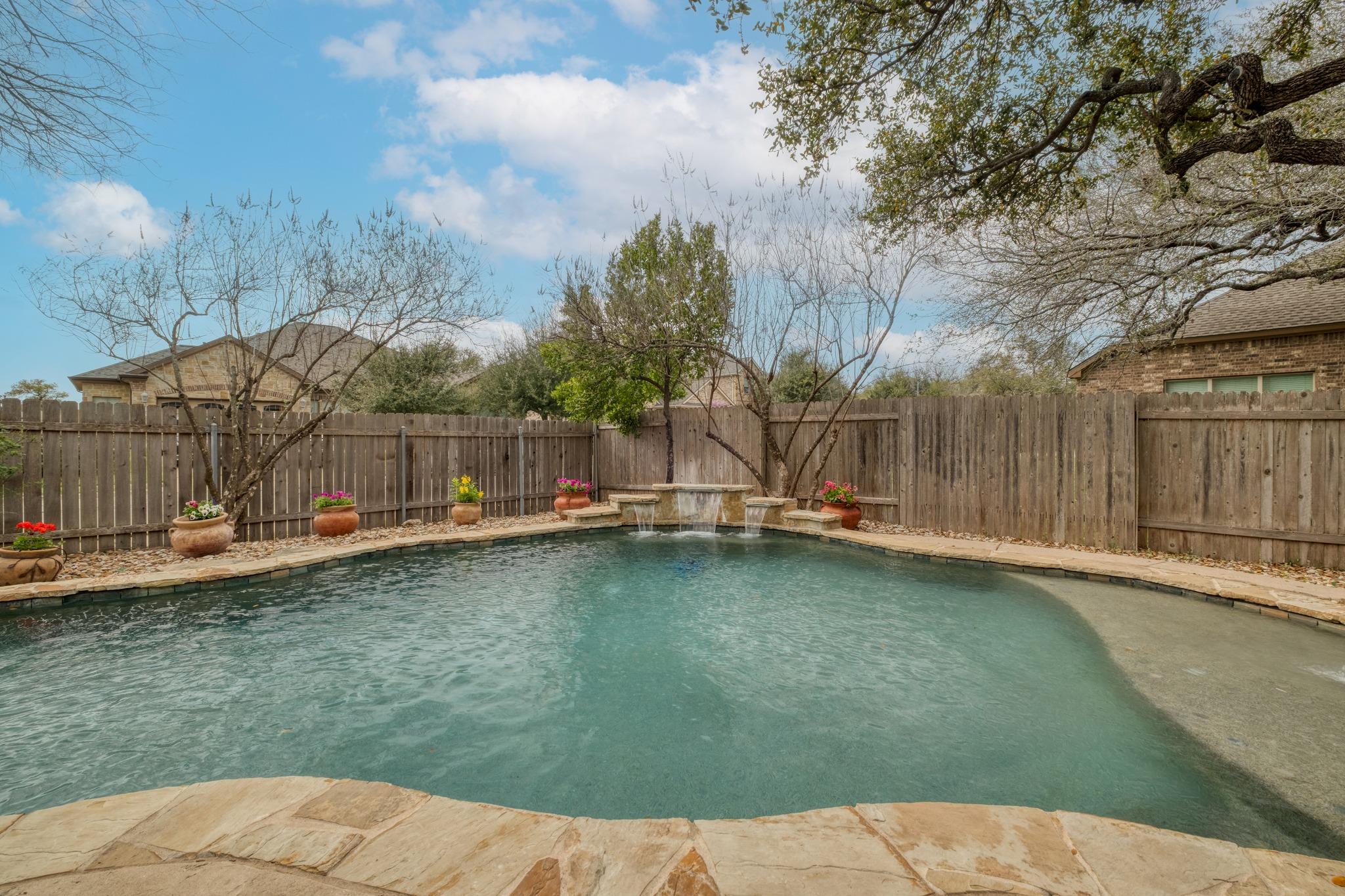 2600 Dalea St, Round Rock, TX 78681