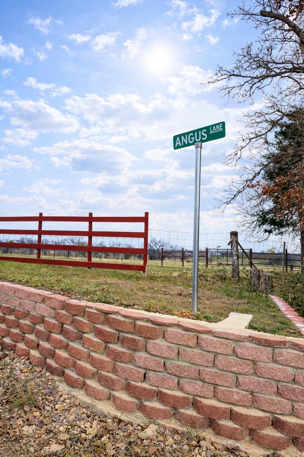 1835 County Road 325, Rockdale, TX 76567