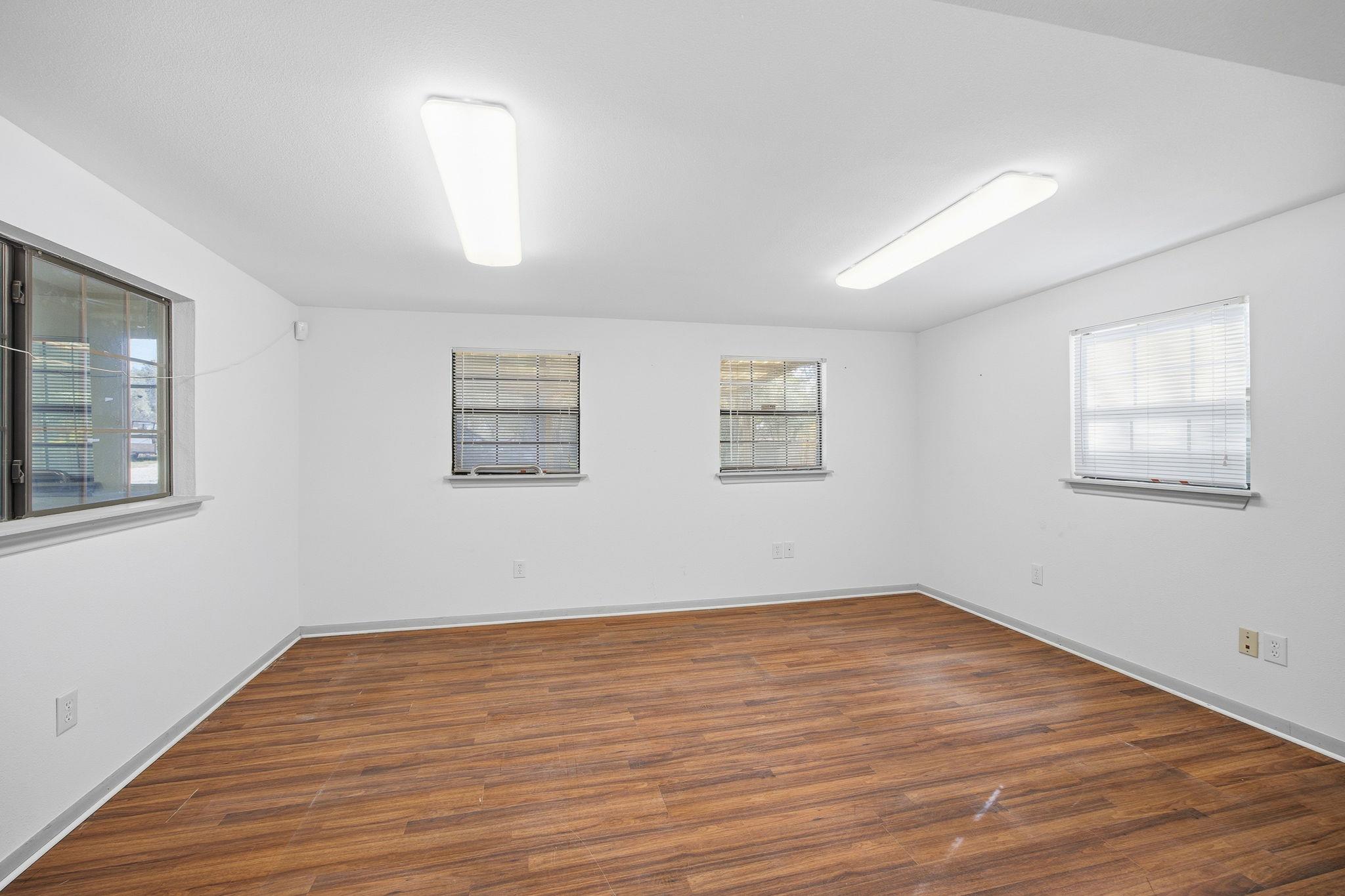 7909 Rosson Rd, Austin, TX 78736