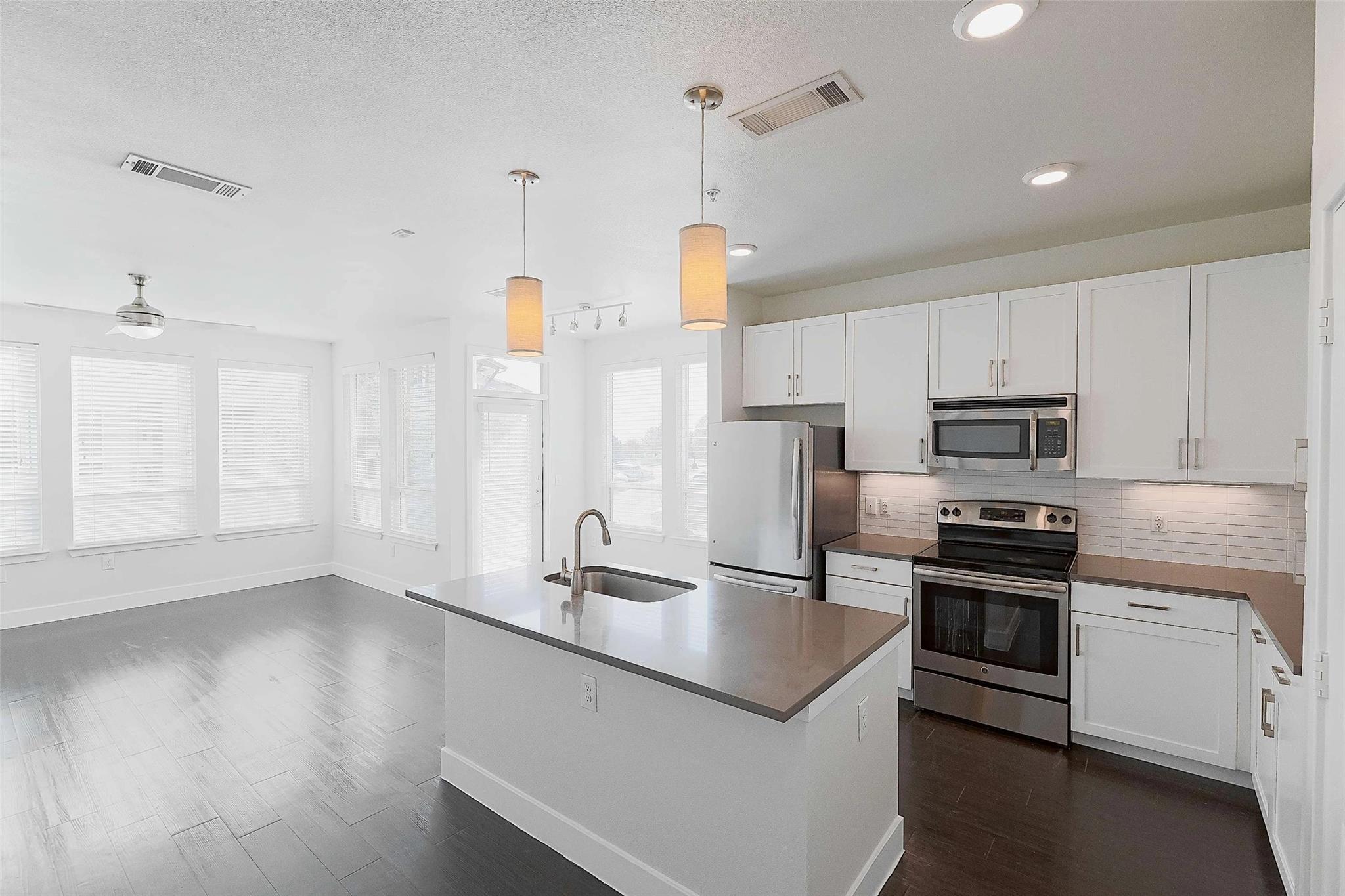 4800 Steiner Ranch Blvd # 15-301, Austin, TX 78732