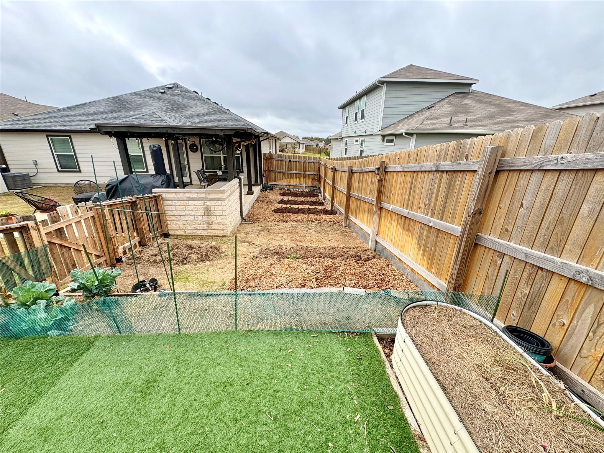 444 Hunter Loop, Bertram, TX 78605