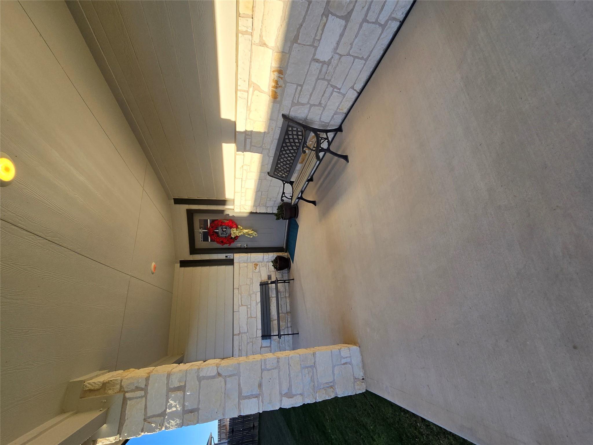 444 Hunter Loop, Bertram, TX 78605