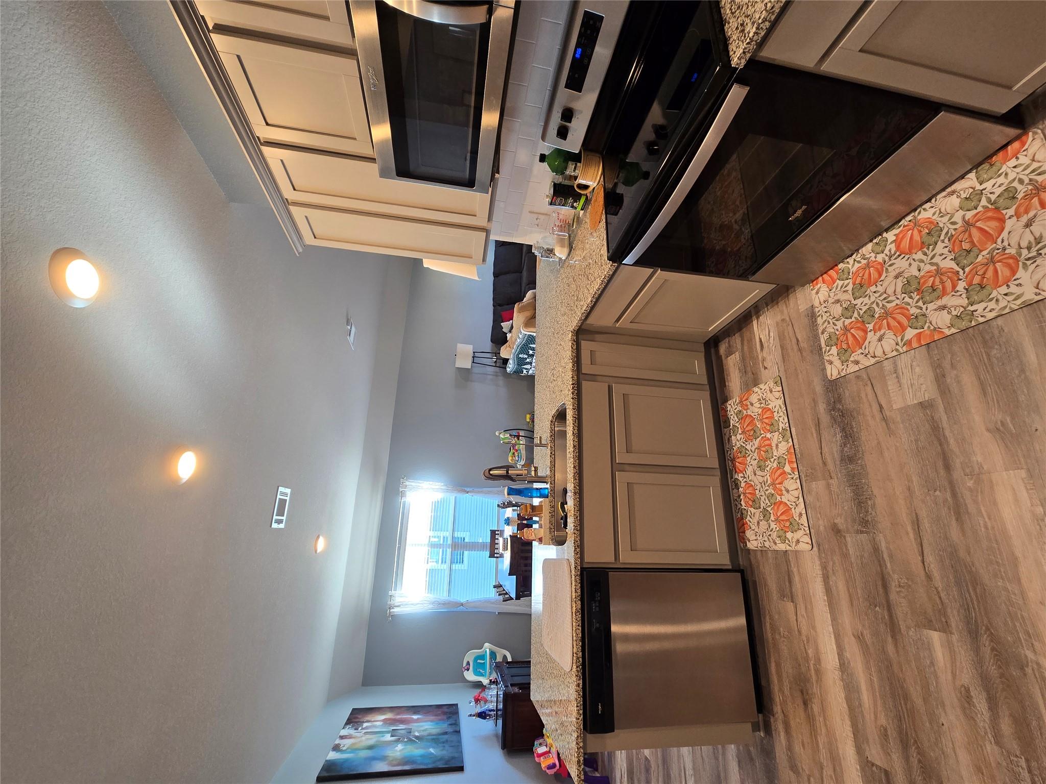 444 Hunter Loop, Bertram, TX 78605