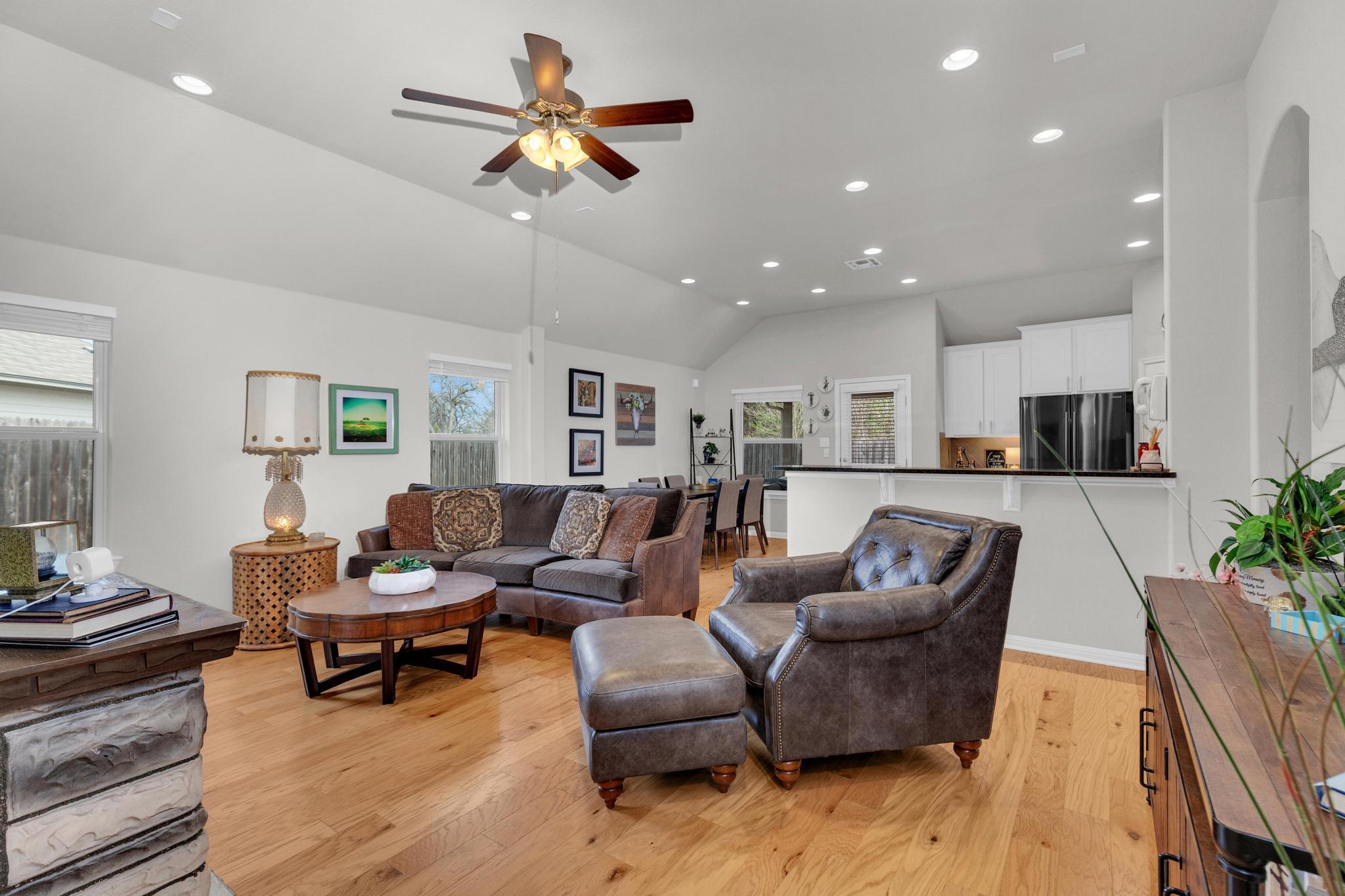 1600 Koala St, Manchaca, TX 78652