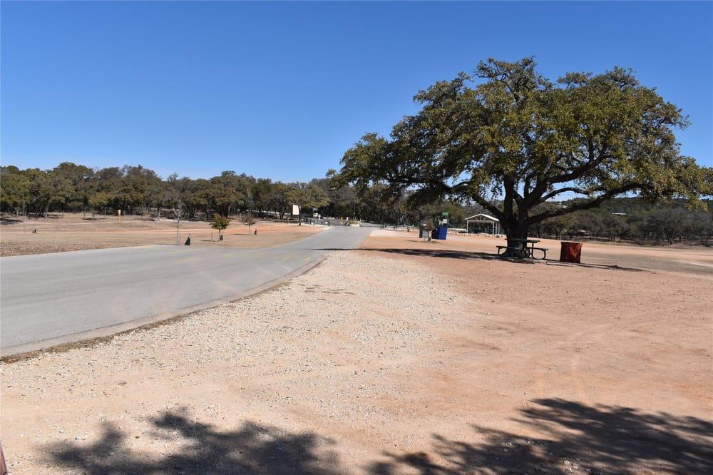 21402 Highland Lake Dr, Lago Vista, TX 78645