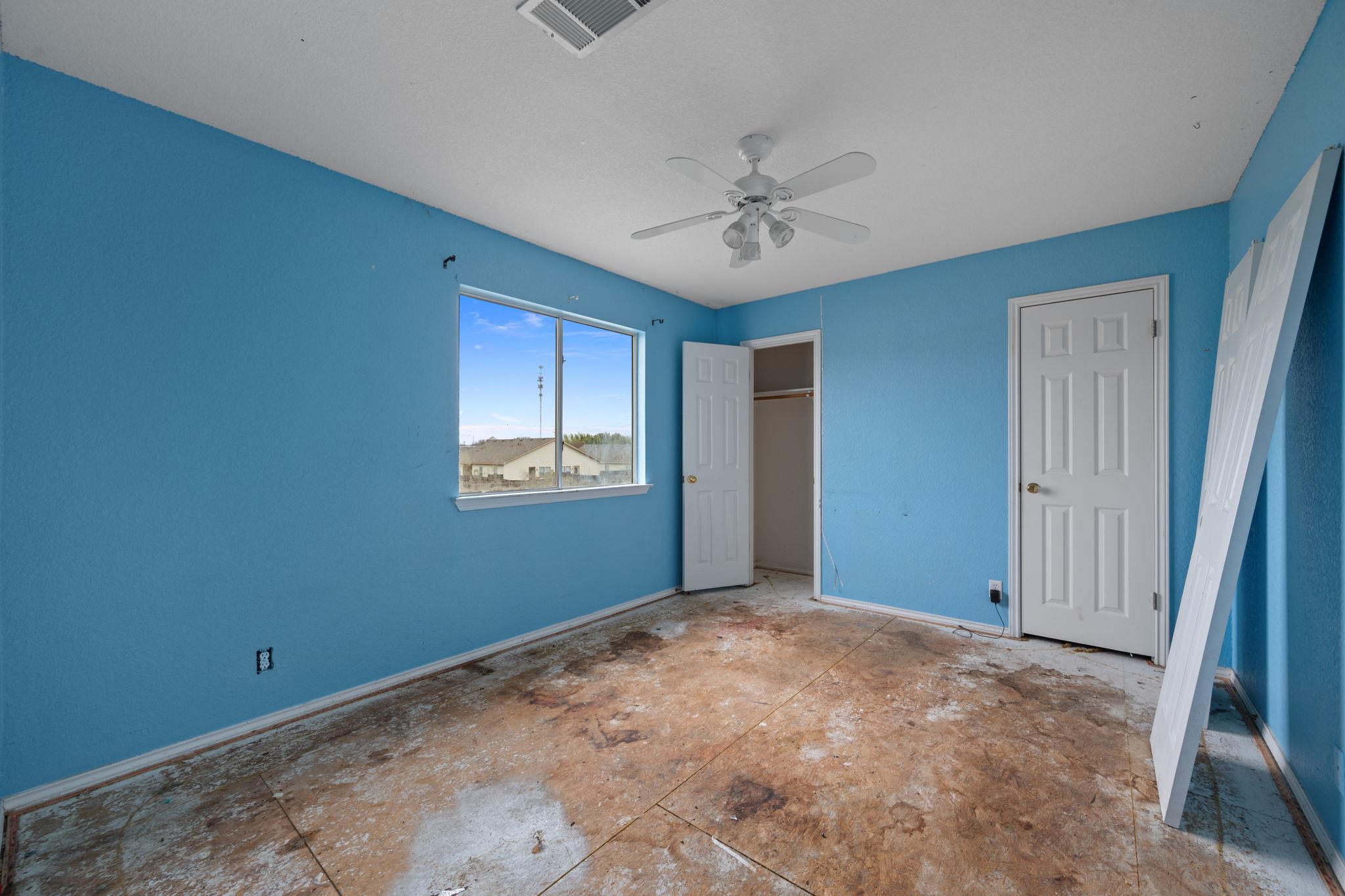 106 Bennett Cv, Hutto, TX 78634