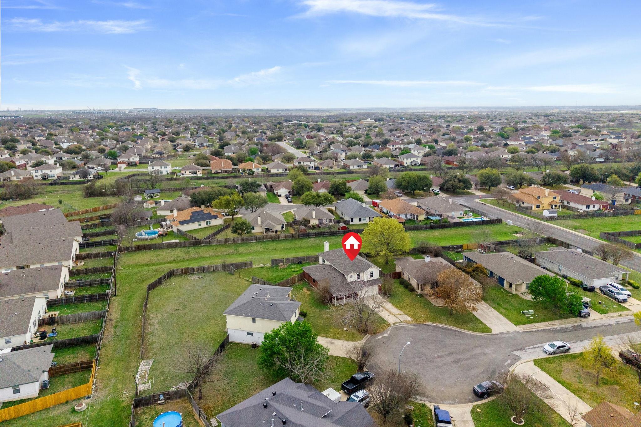 106 Bennett Cv, Hutto, TX 78634