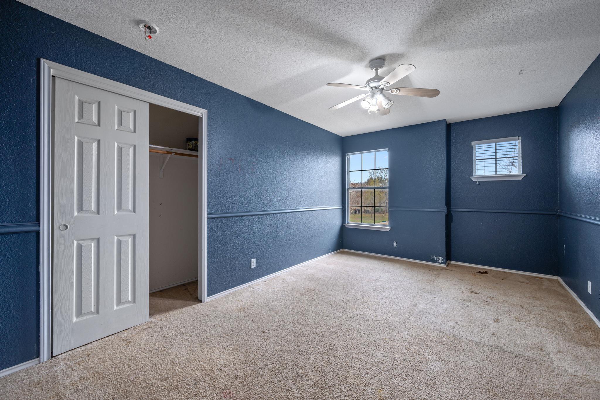 106 Bennett Cv, Hutto, TX 78634