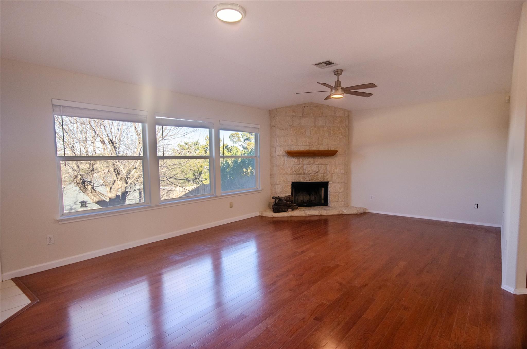 20710 High Dr, Lago Vista, TX 78645