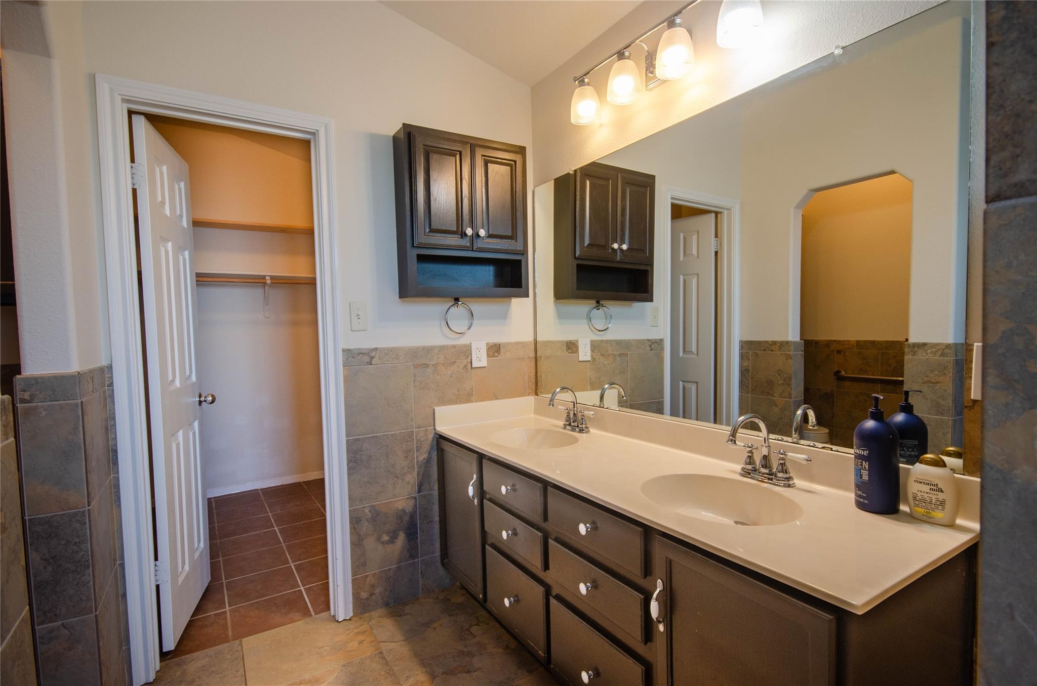 20710 High Dr, Lago Vista, TX 78645