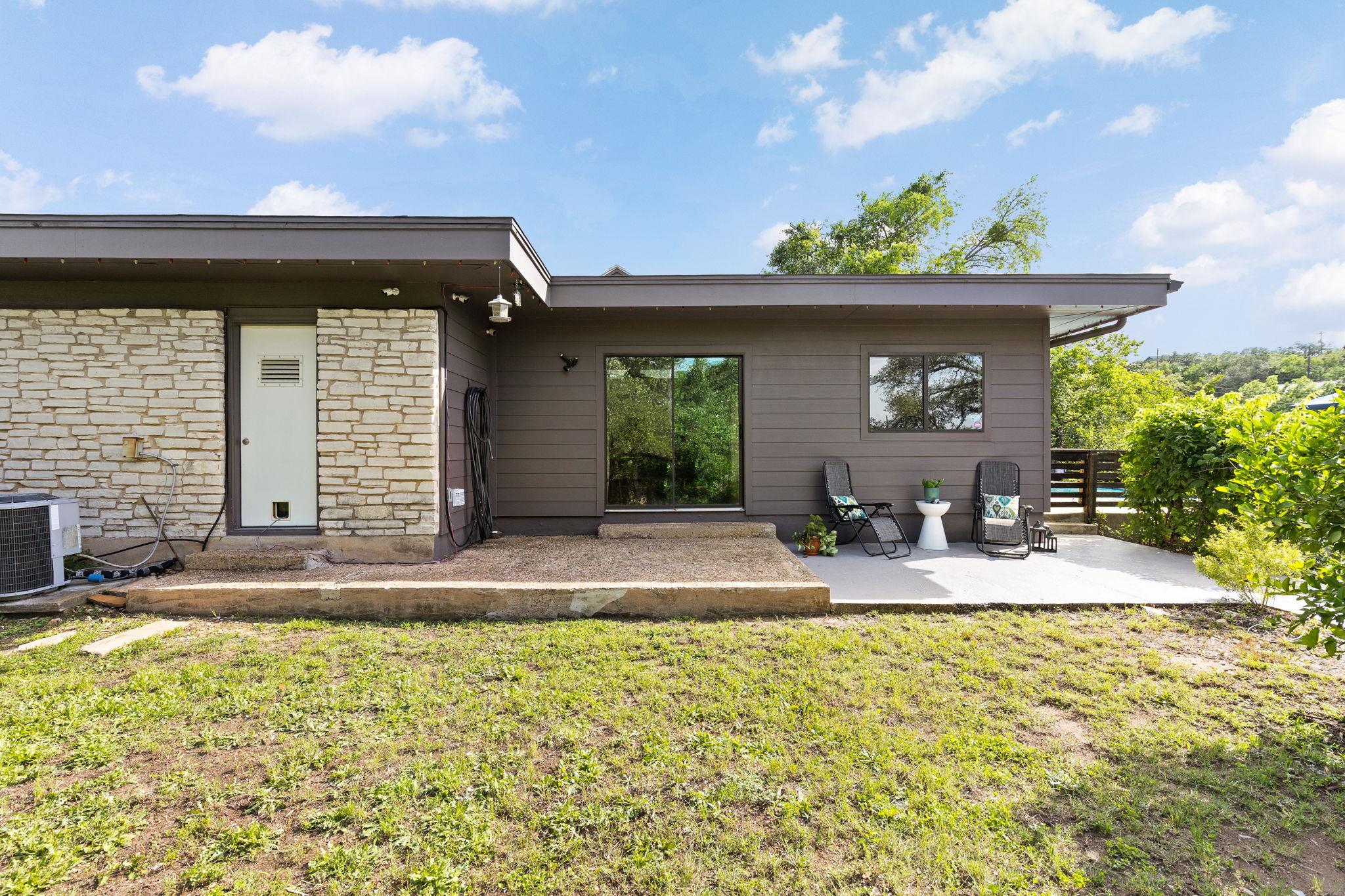 6806 Silvermine Dr, Austin, TX 78736