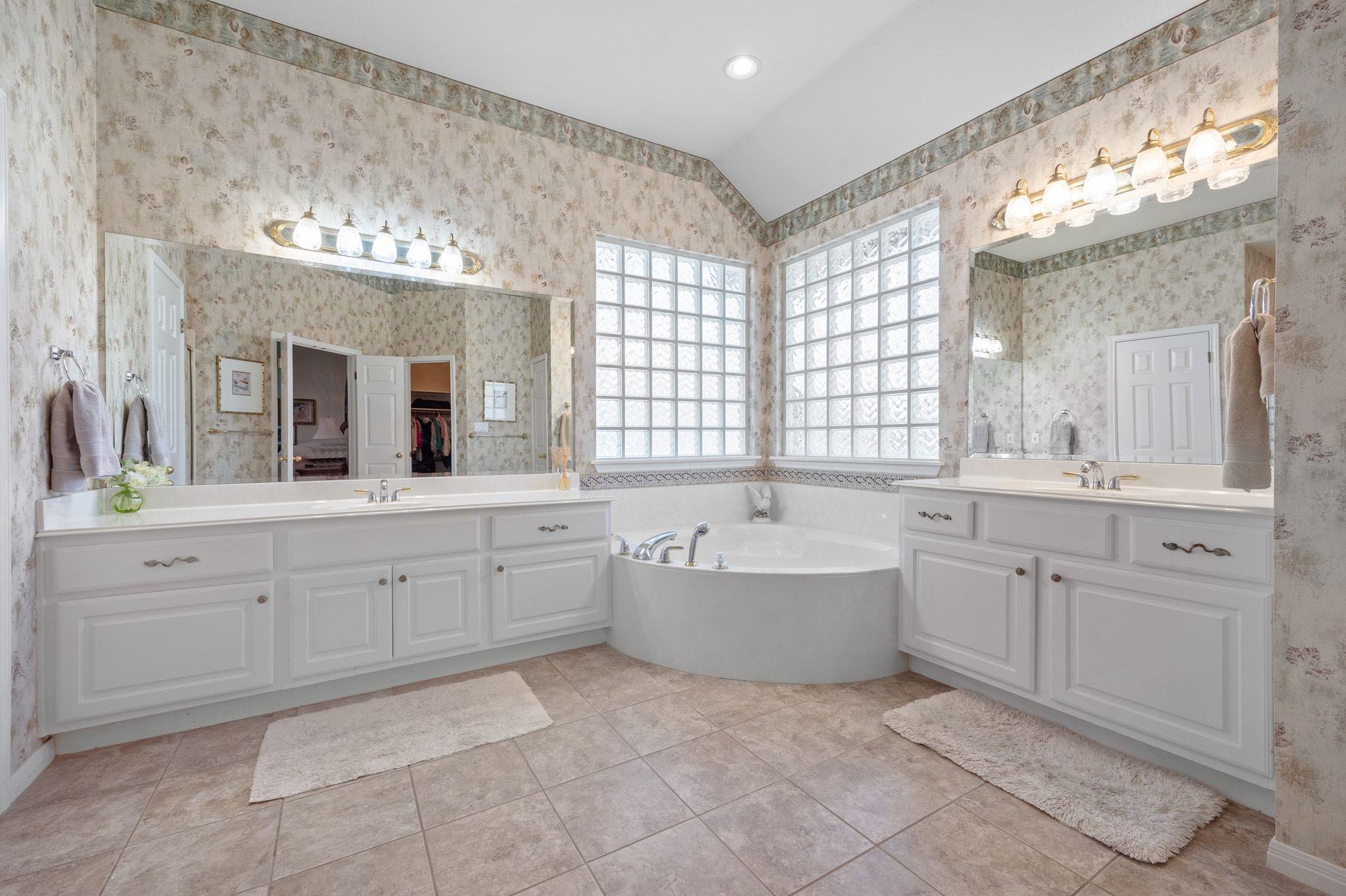 30408 La Quinta Dr, Georgetown, TX 78628