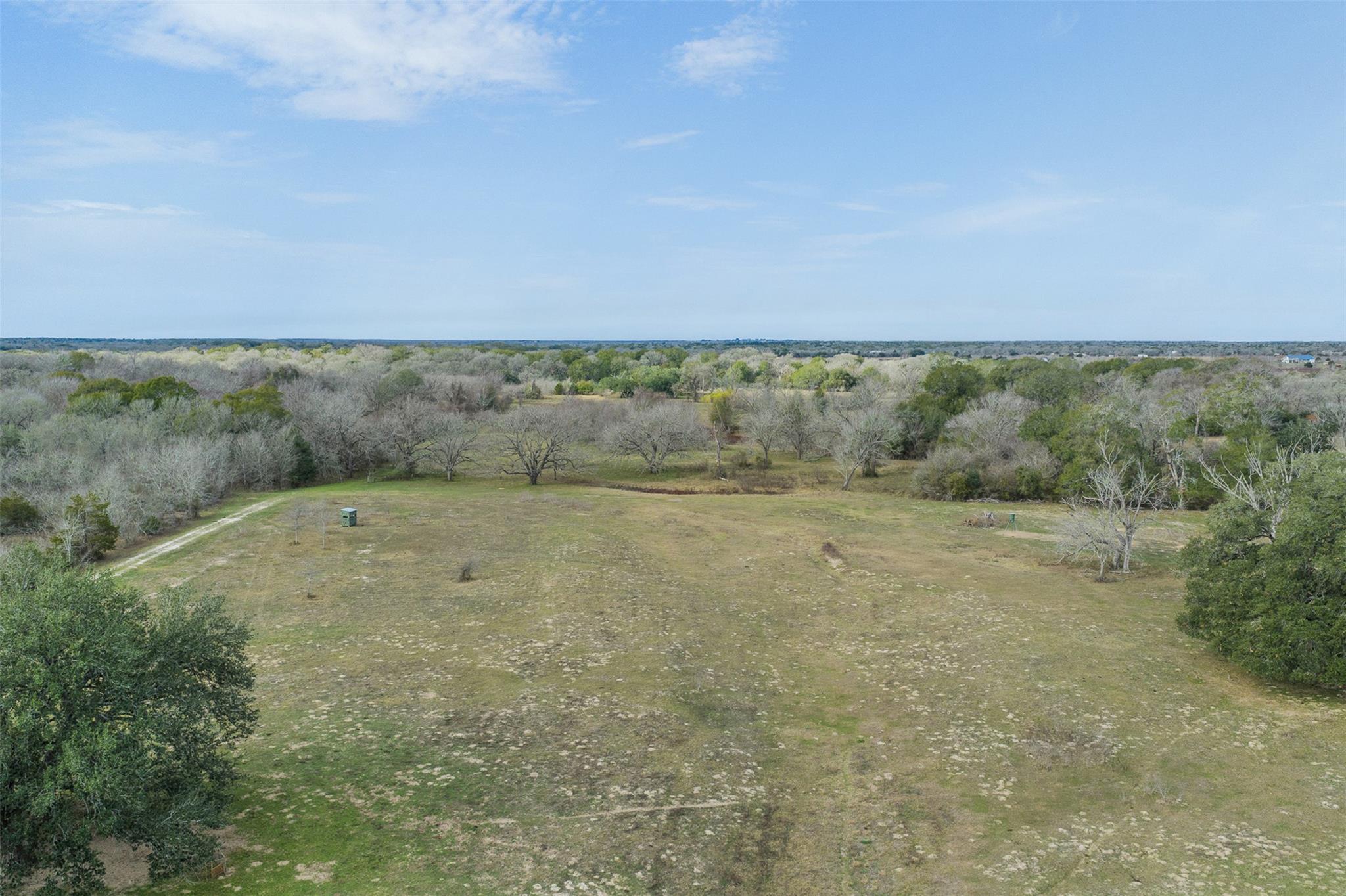 1820 South Old Smithville Rd, Flatonia, TX 78941