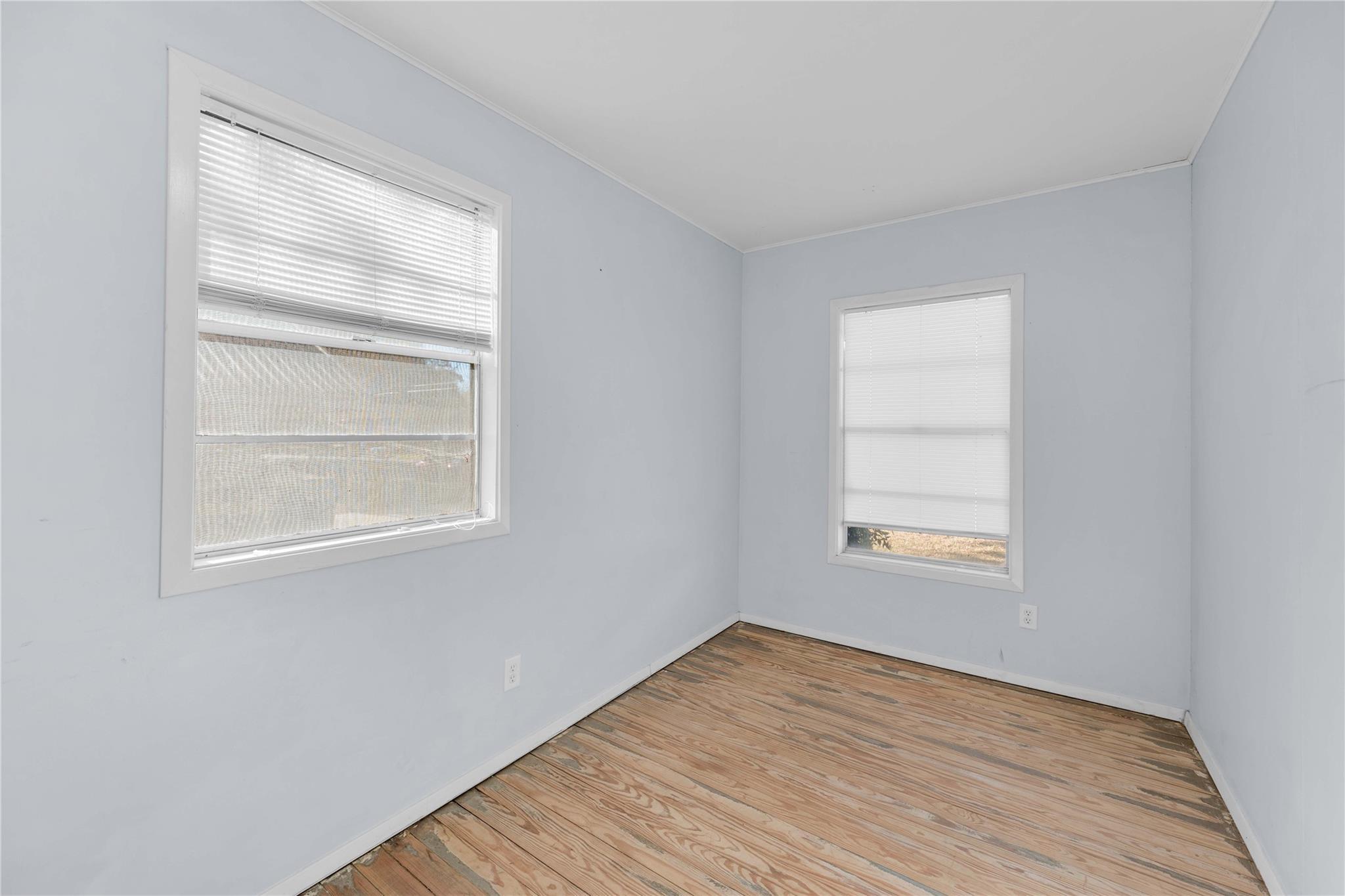 611 South Franklin St, La Grange, TX 78945